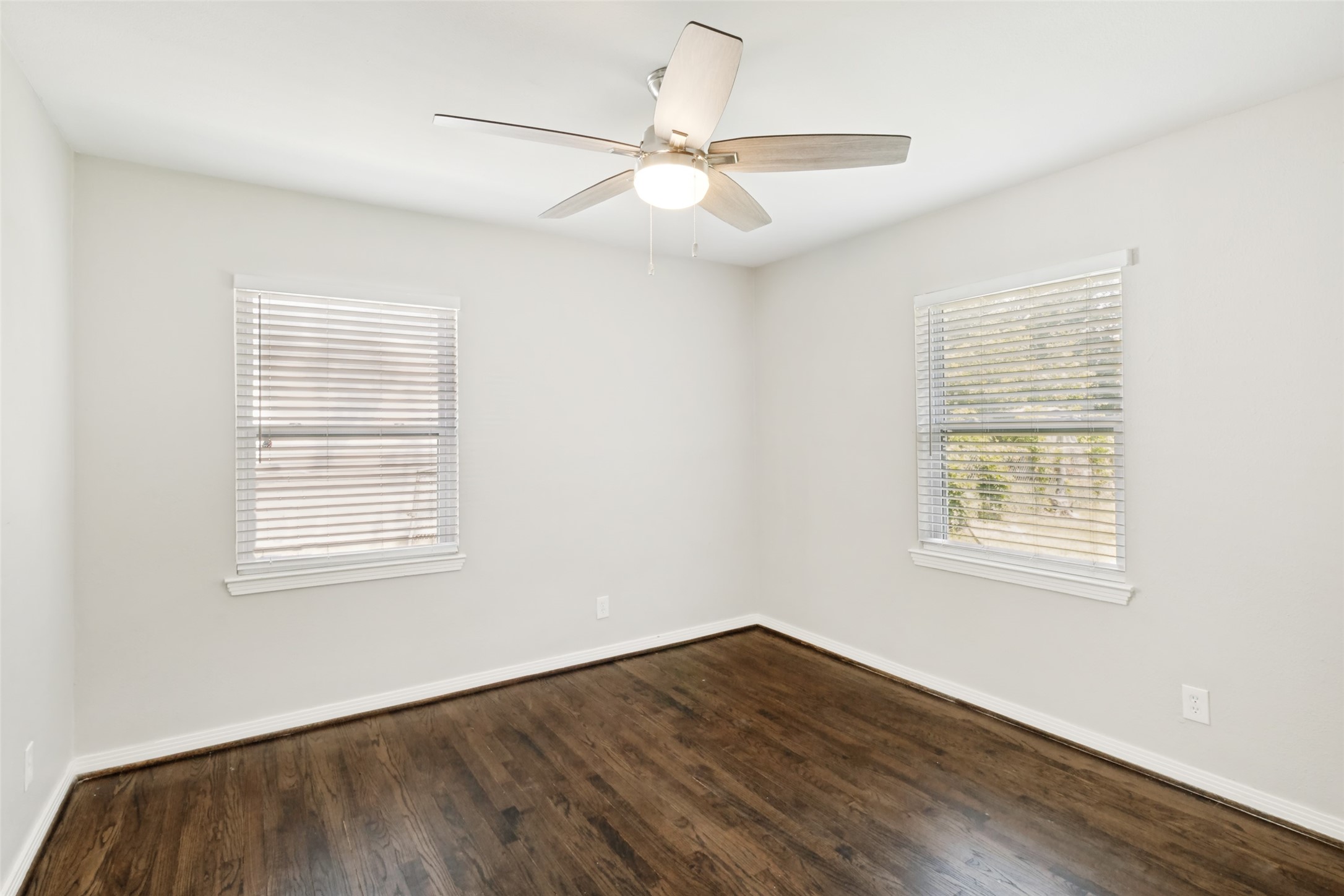 11524 Strand Street Dallas TX 75218