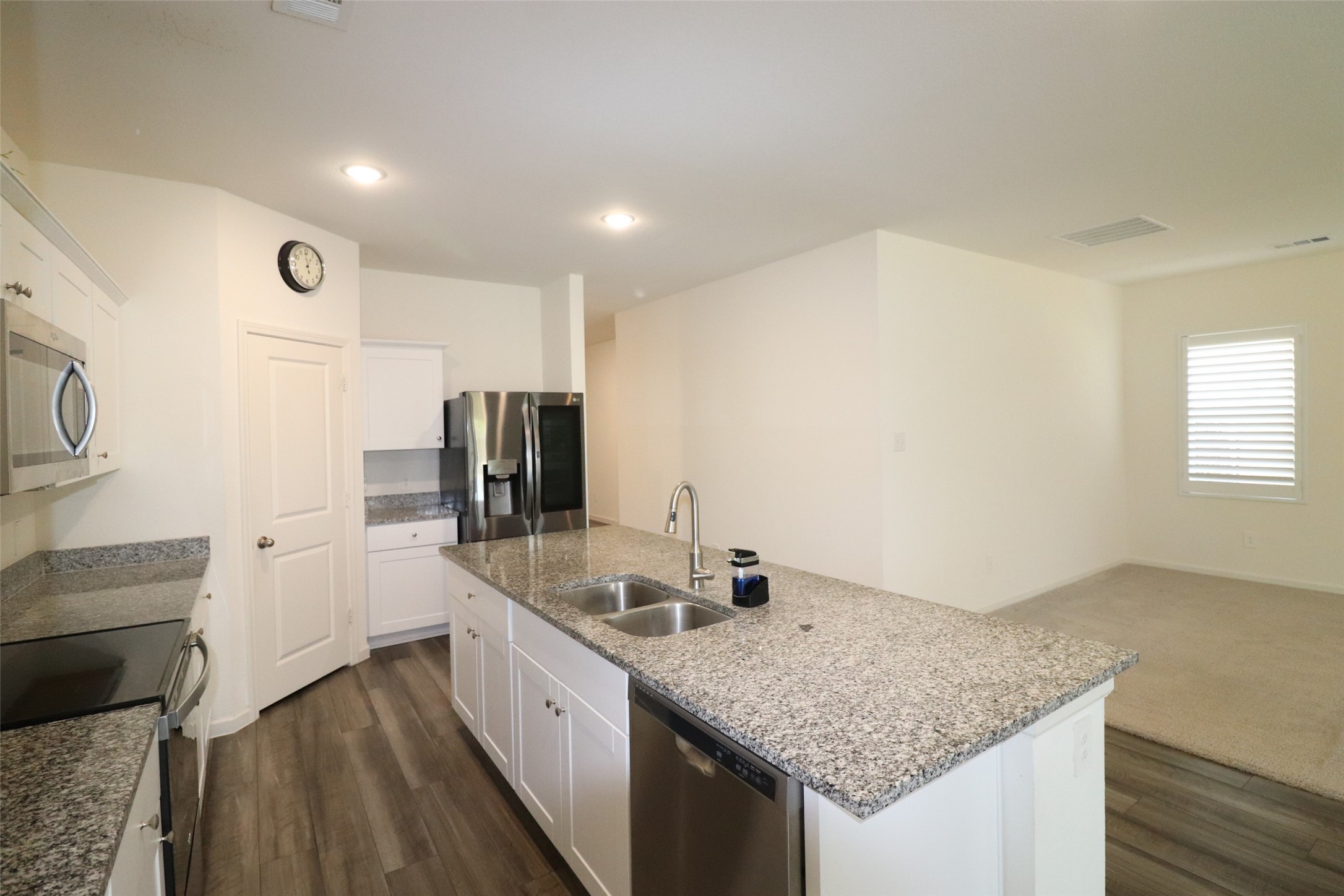 736 Richmond Drive Lavon TX 75166