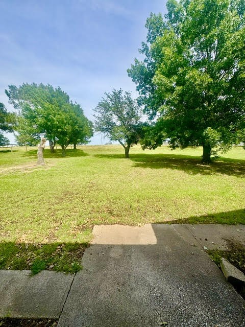 938 County Road 3341 Paradise TX 76073