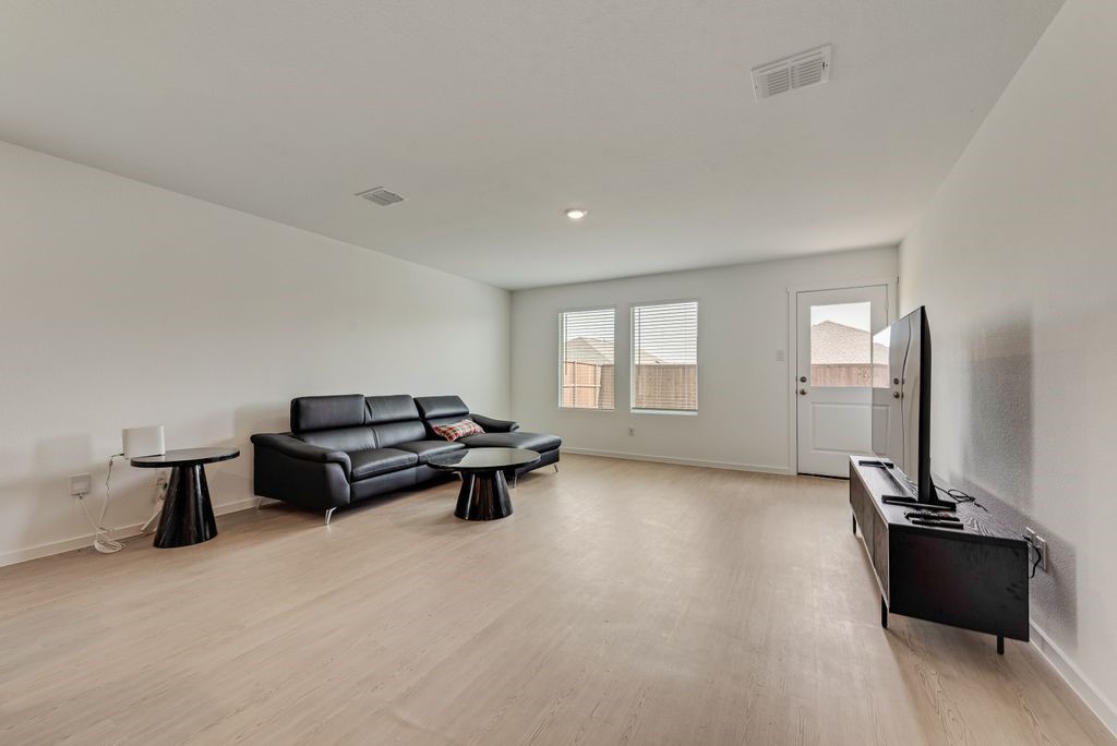 14112 Hammersmith Street Pilot Point TX 76258