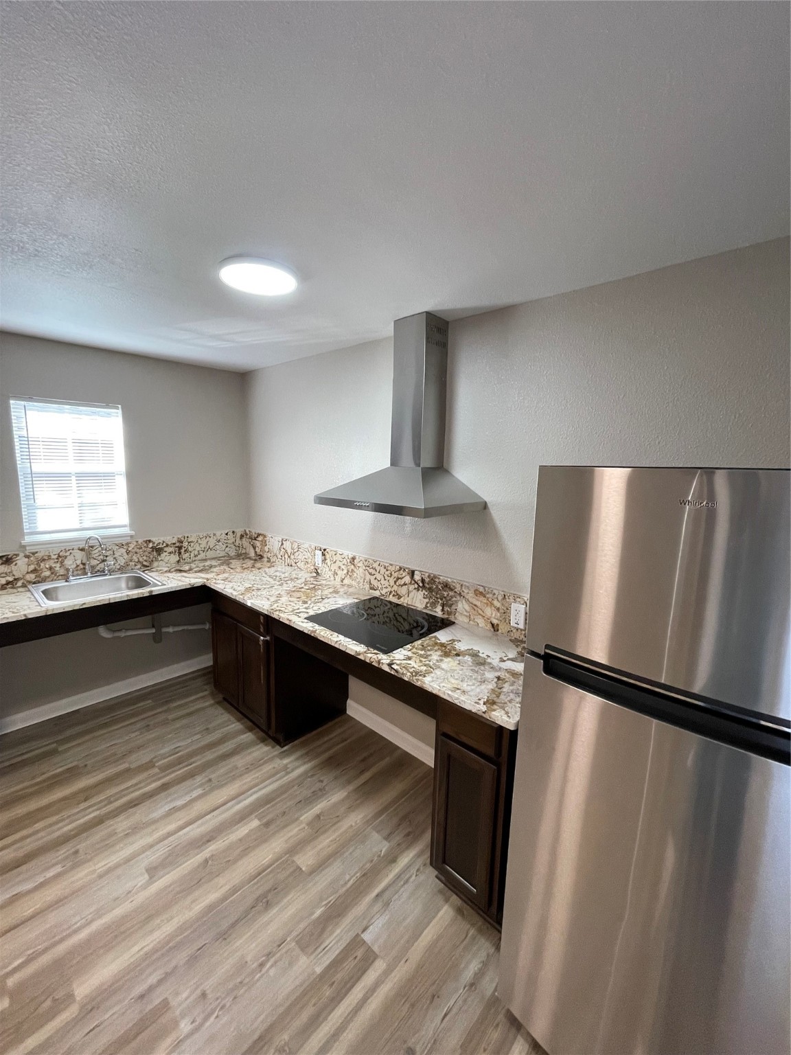 110 Crockett Street Valley View TX 76272
