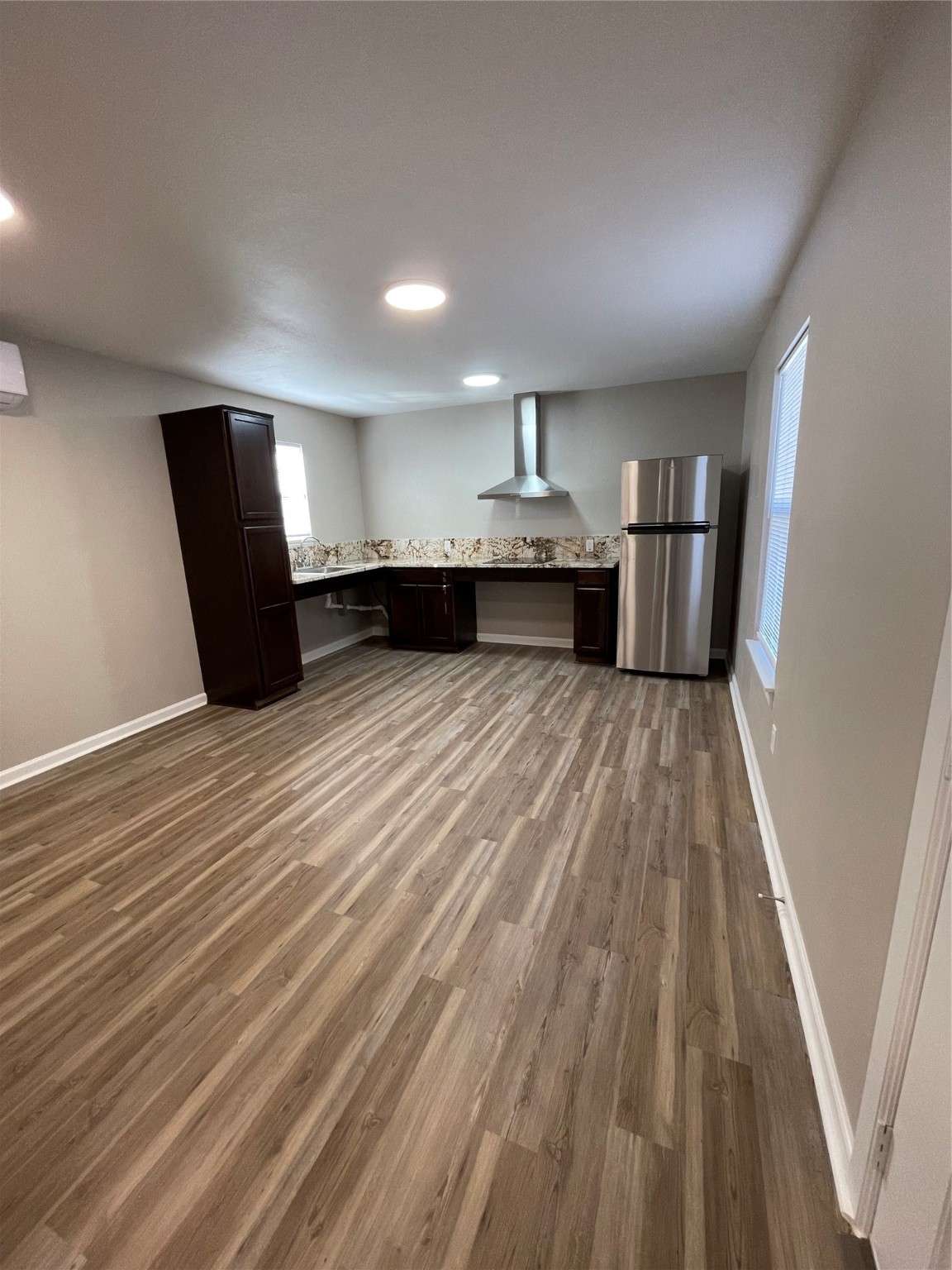 110 Crockett Street Valley View TX 76272
