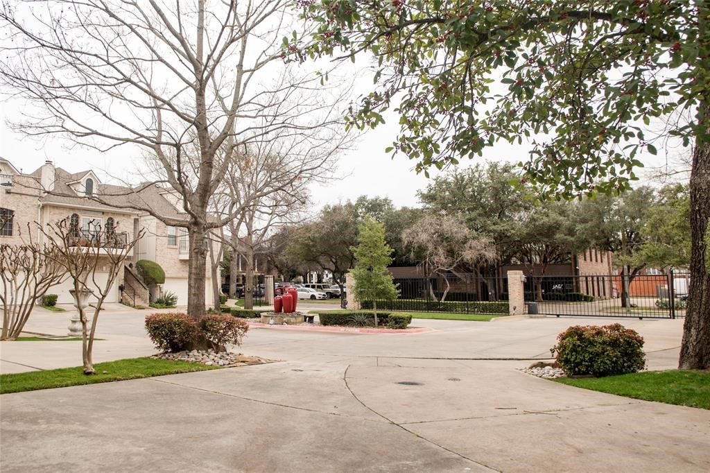 7 Stonebriar Court Dallas TX 75206