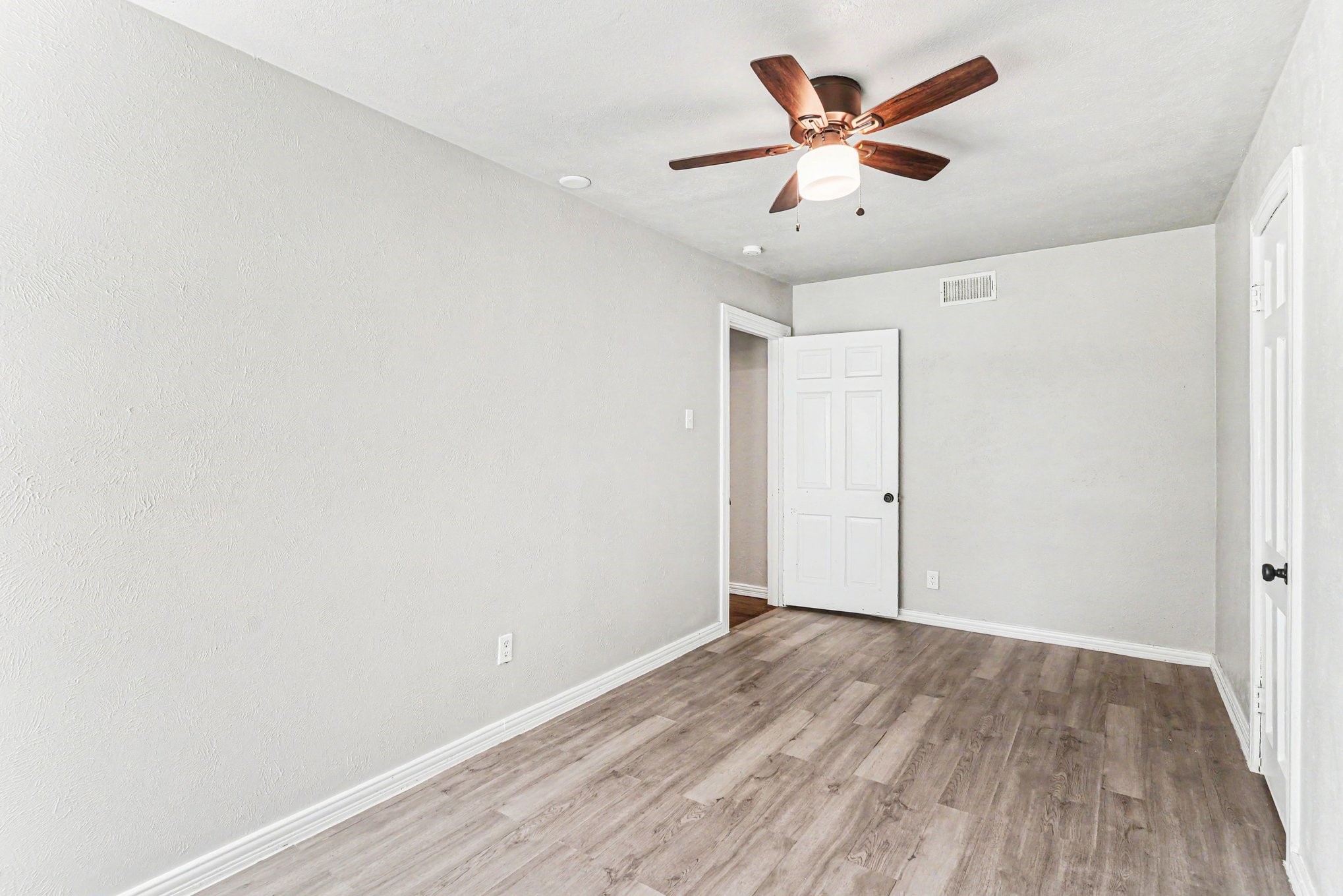 1108 E Robert Street Fort Worth TX 76104