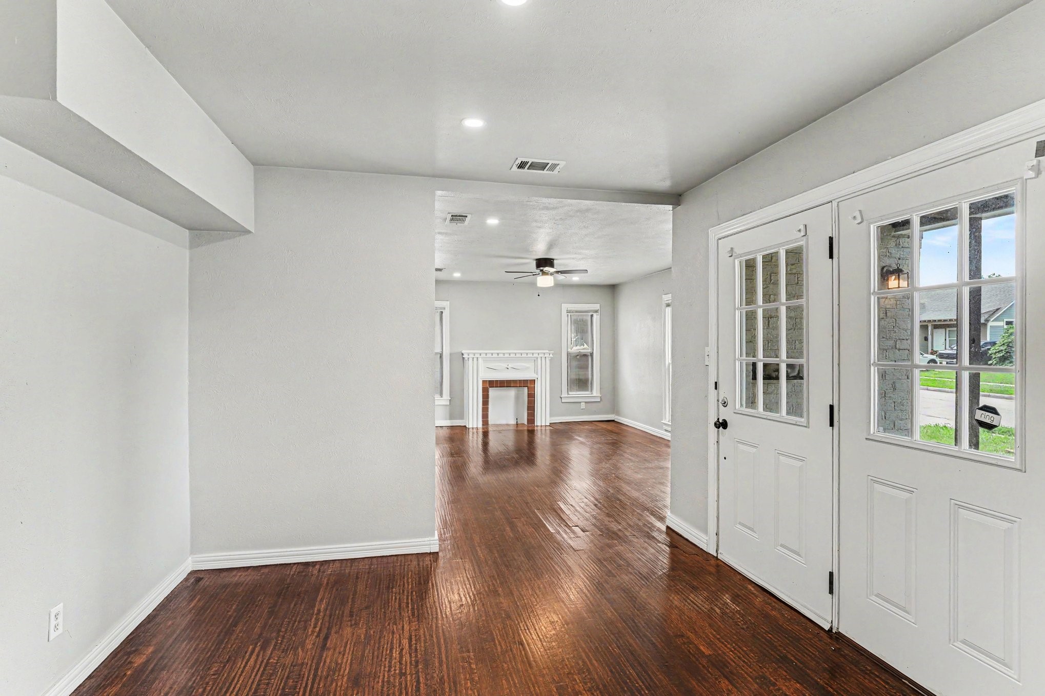 1108 E Robert Street Fort Worth TX 76104