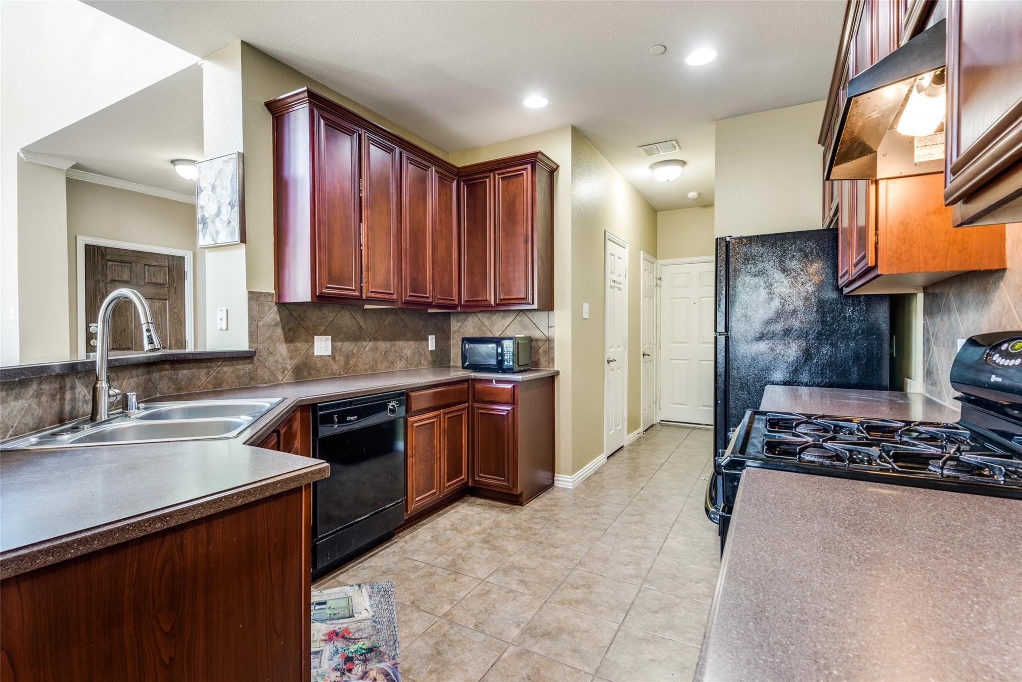 8730 Manhattan Avenue Plano TX 75024