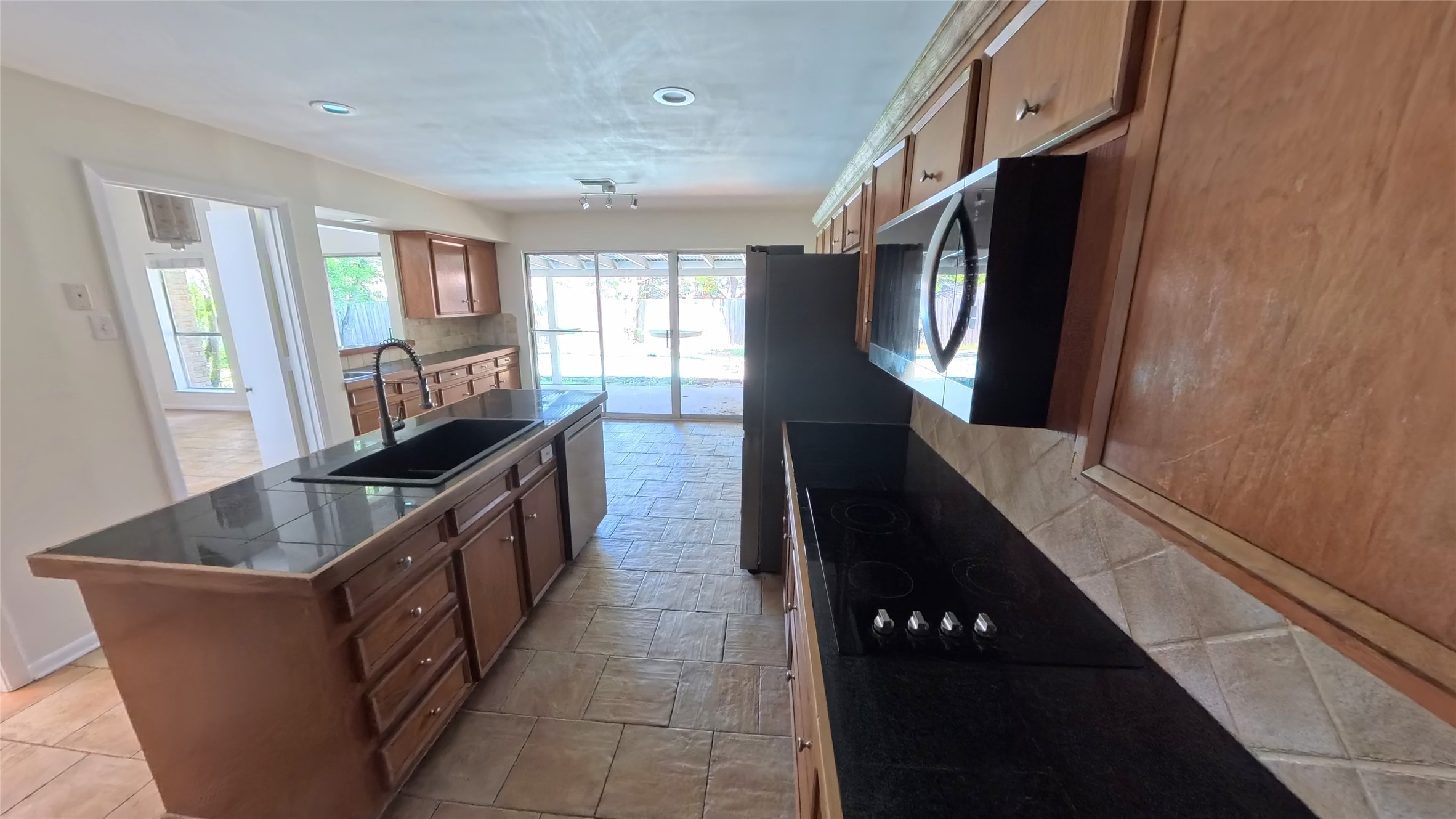 7215 Cutter Mill Drive Dallas TX 75248