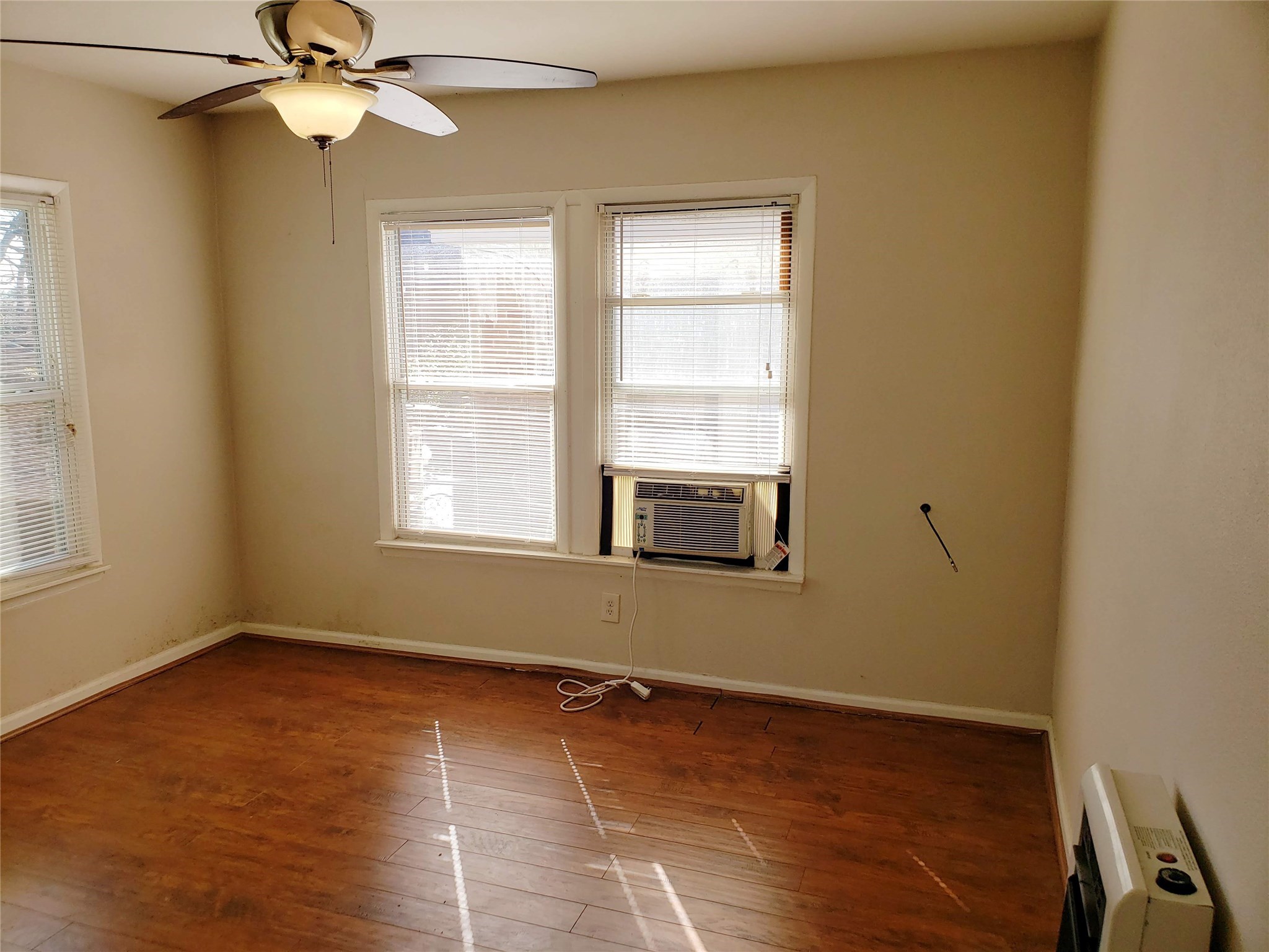 6038 Victor Street Dallas TX 75214