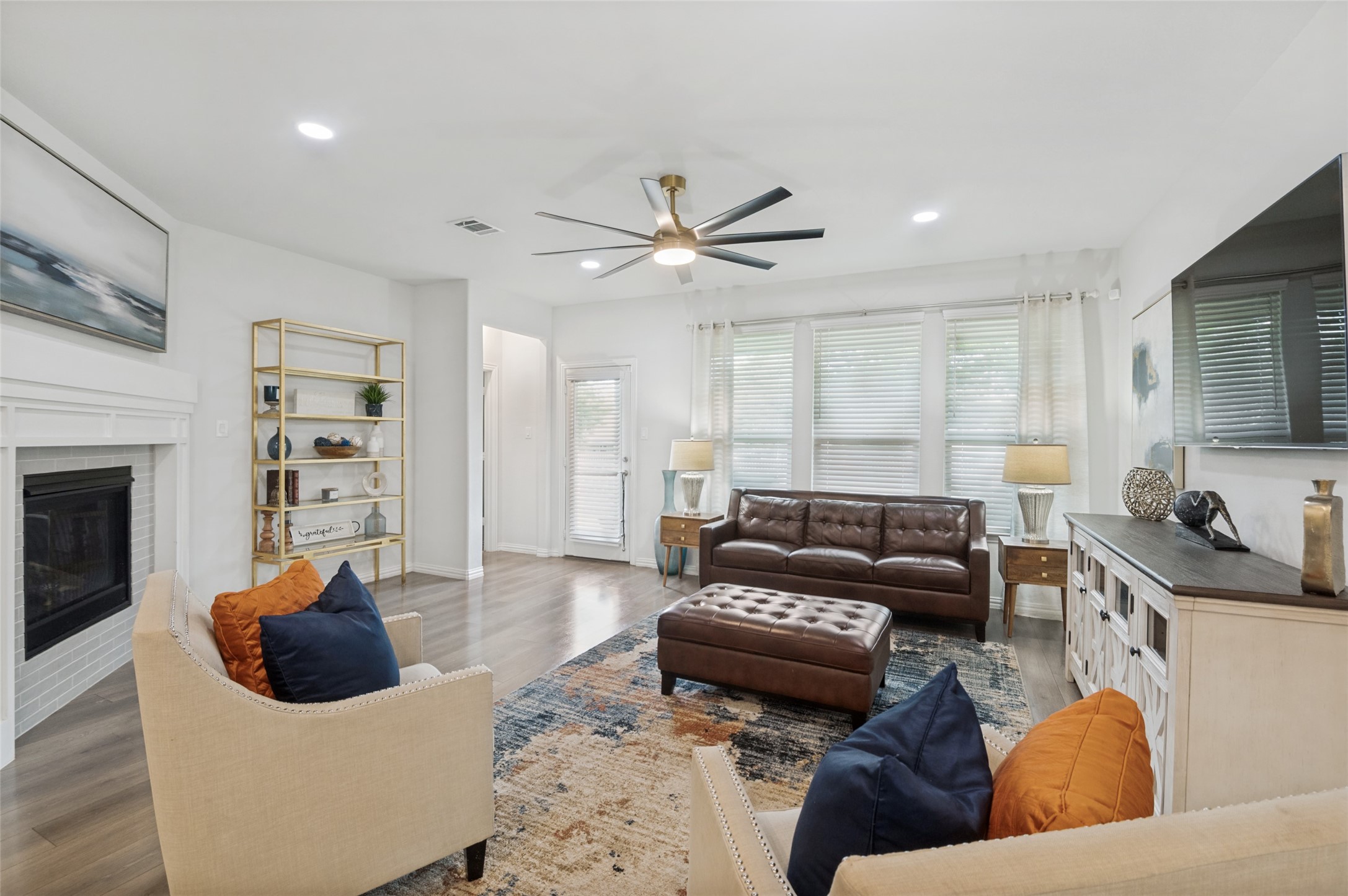 656 Bethpage Drive Red Oak TX 75154