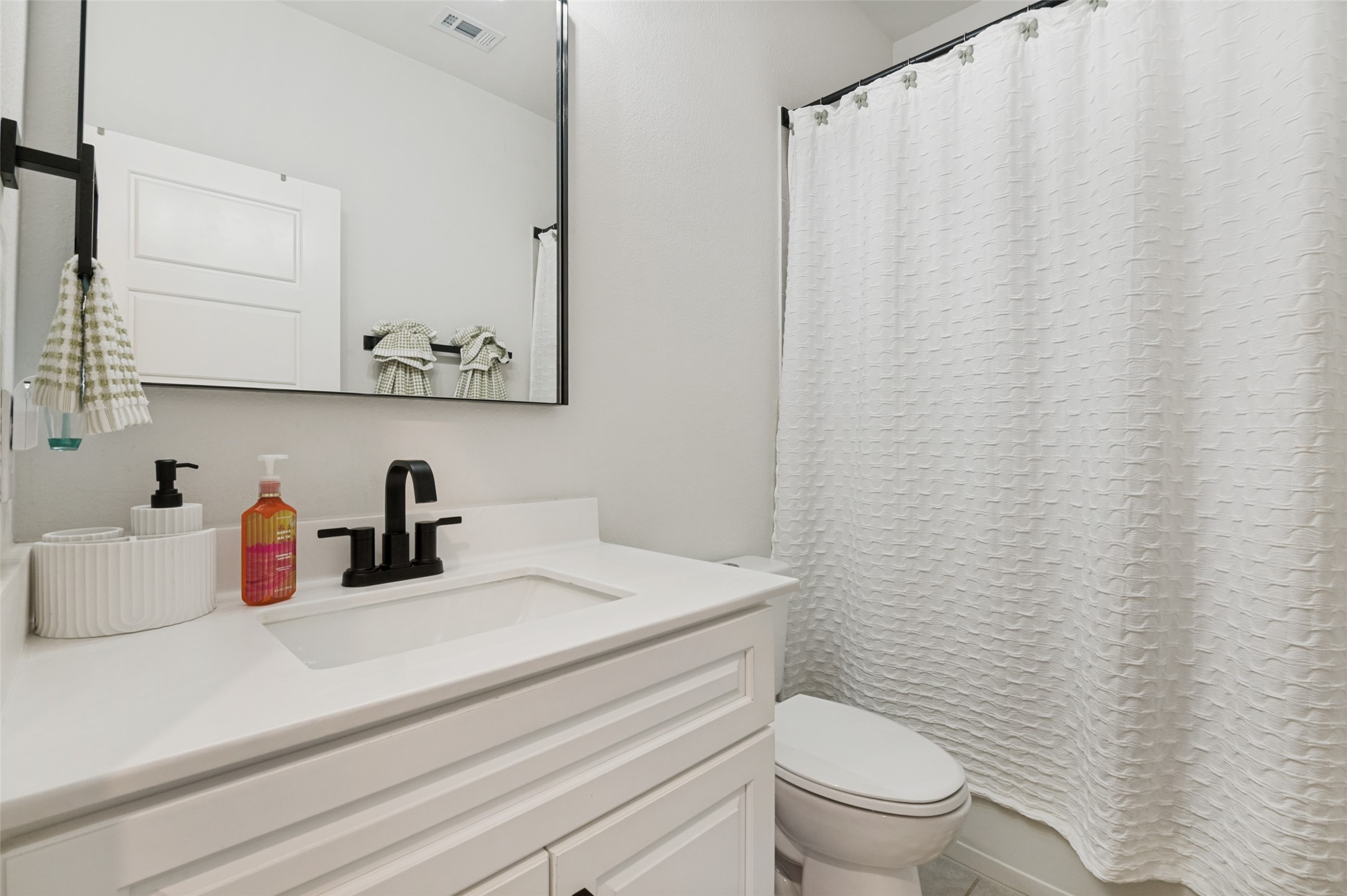 656 Bethpage Drive Red Oak TX 75154