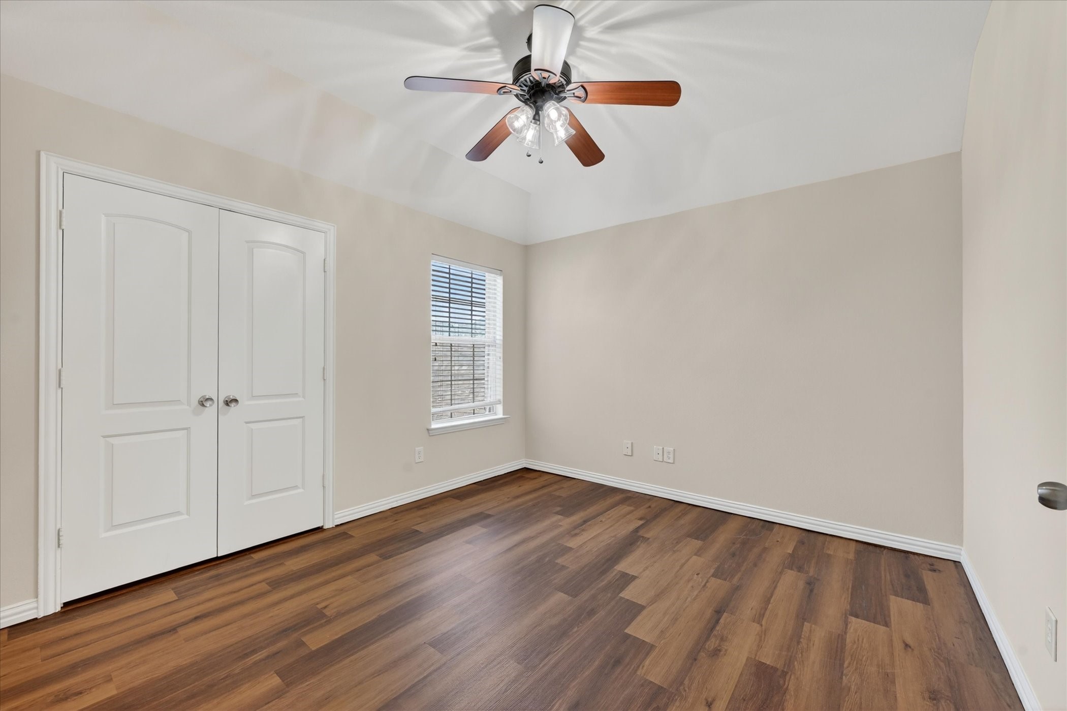 2304 Janna Way Carrollton TX 75006