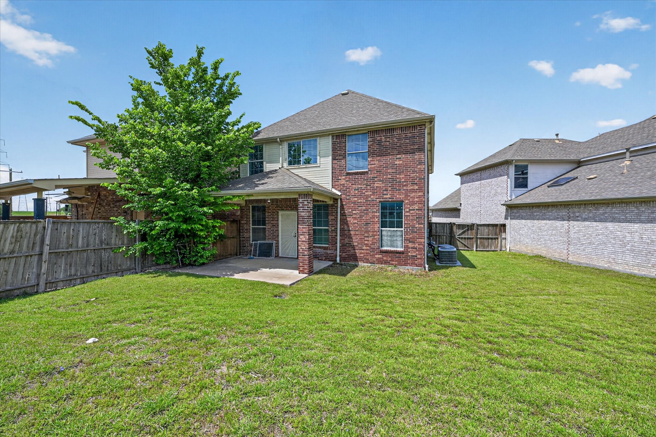 2304 Janna Way Carrollton TX 75006