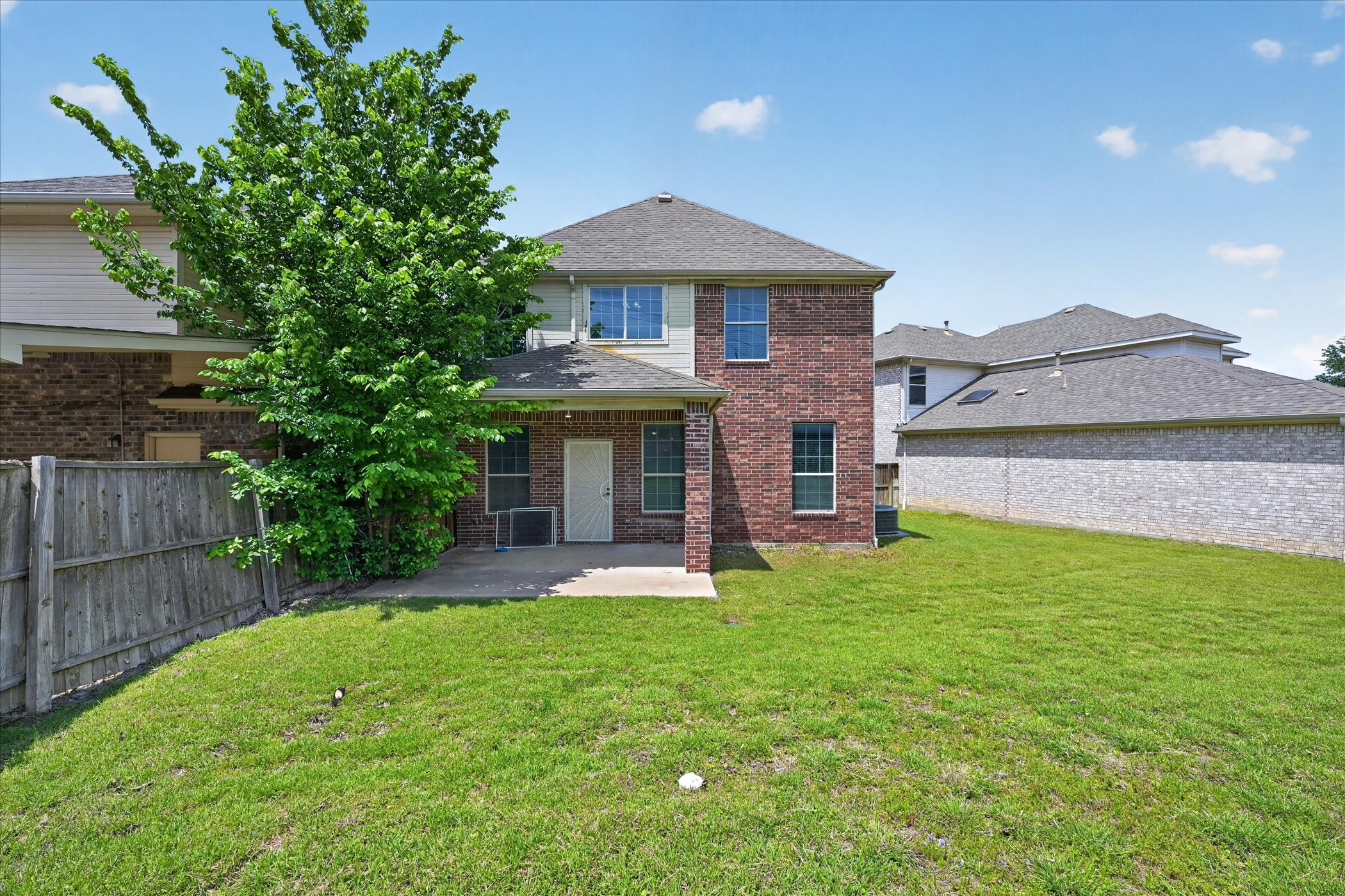 2304 Janna Way Carrollton TX 75006