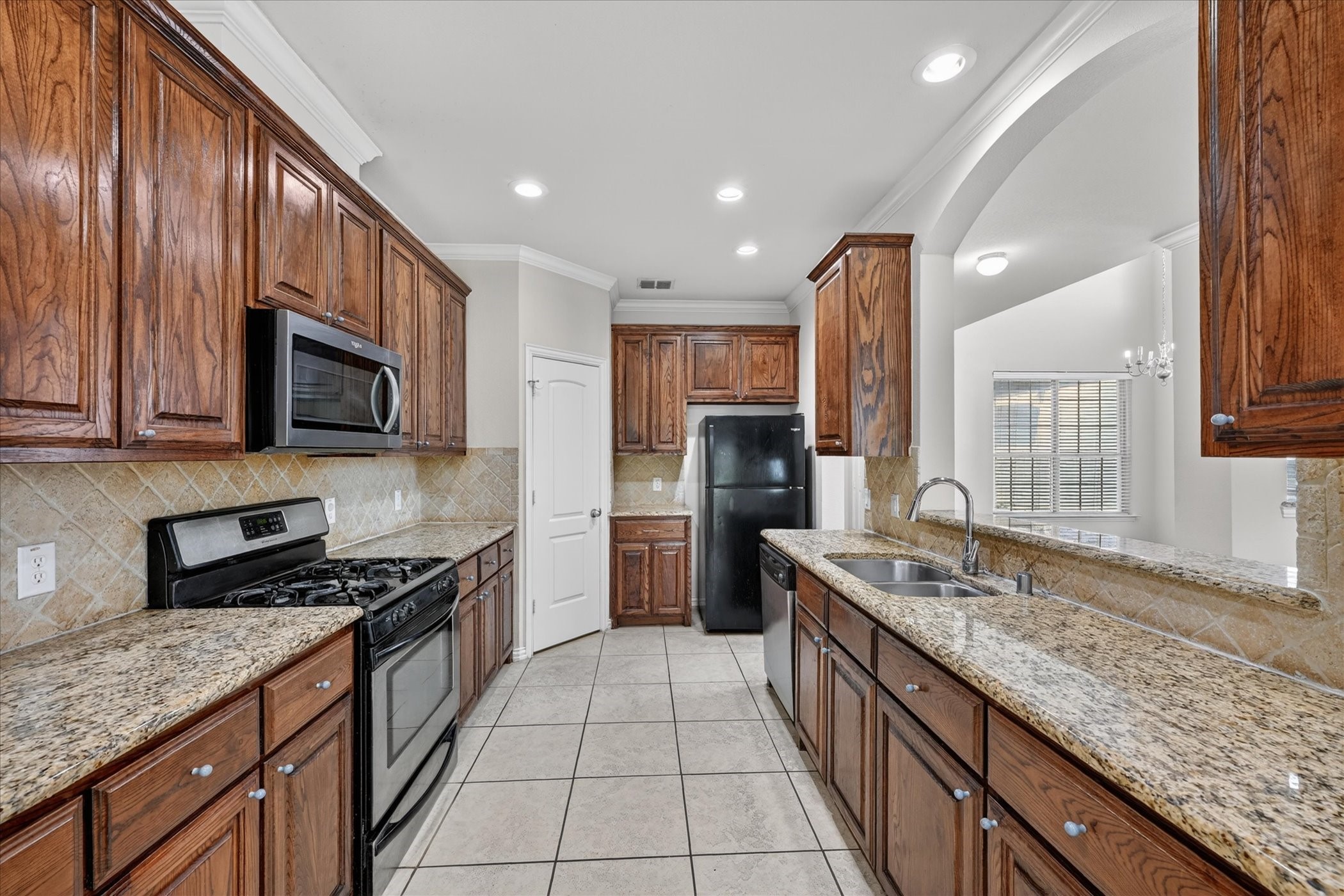 2304 Janna Way Carrollton TX 75006