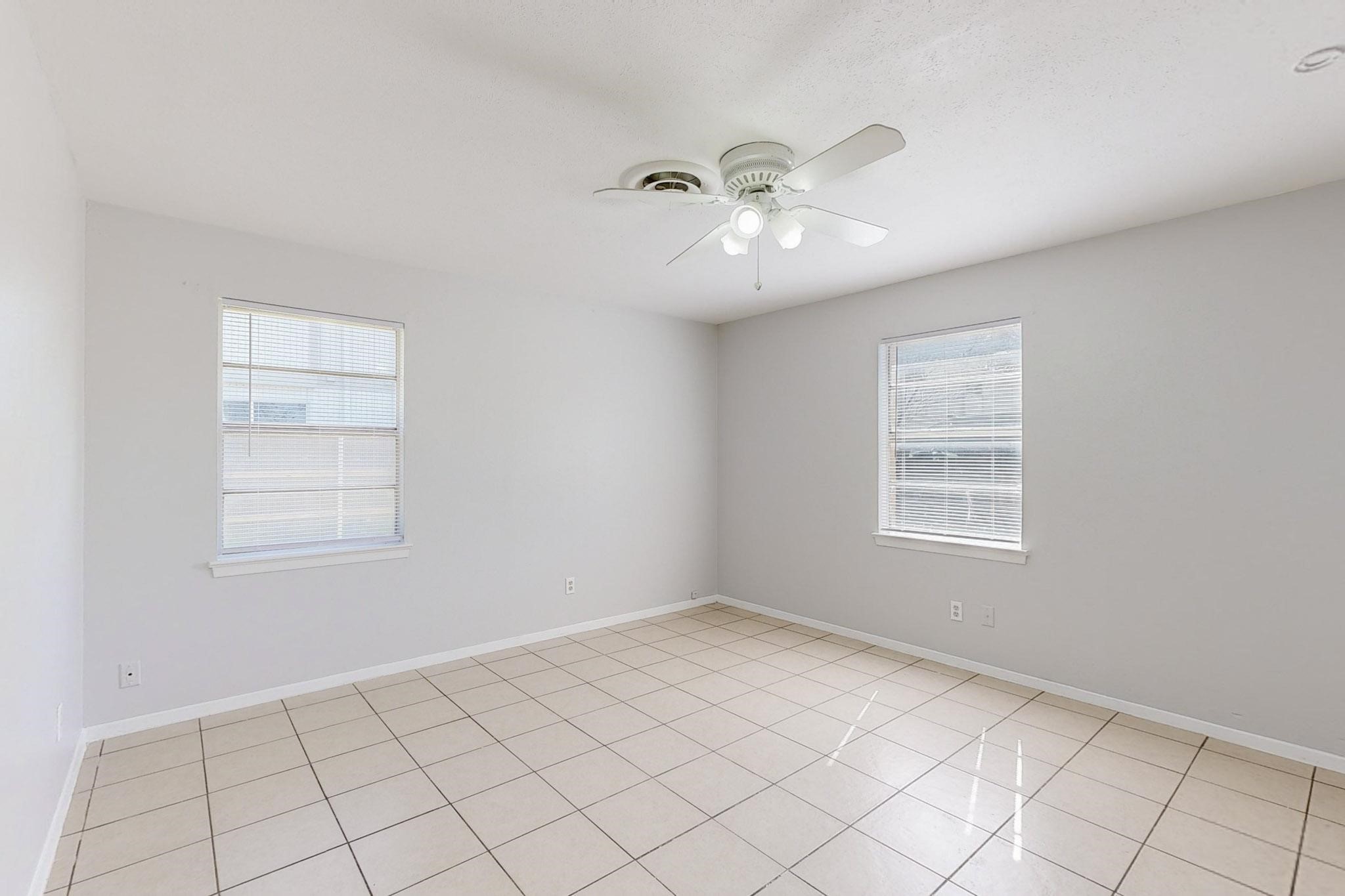 220 W Union Bower Road Irving TX 75061