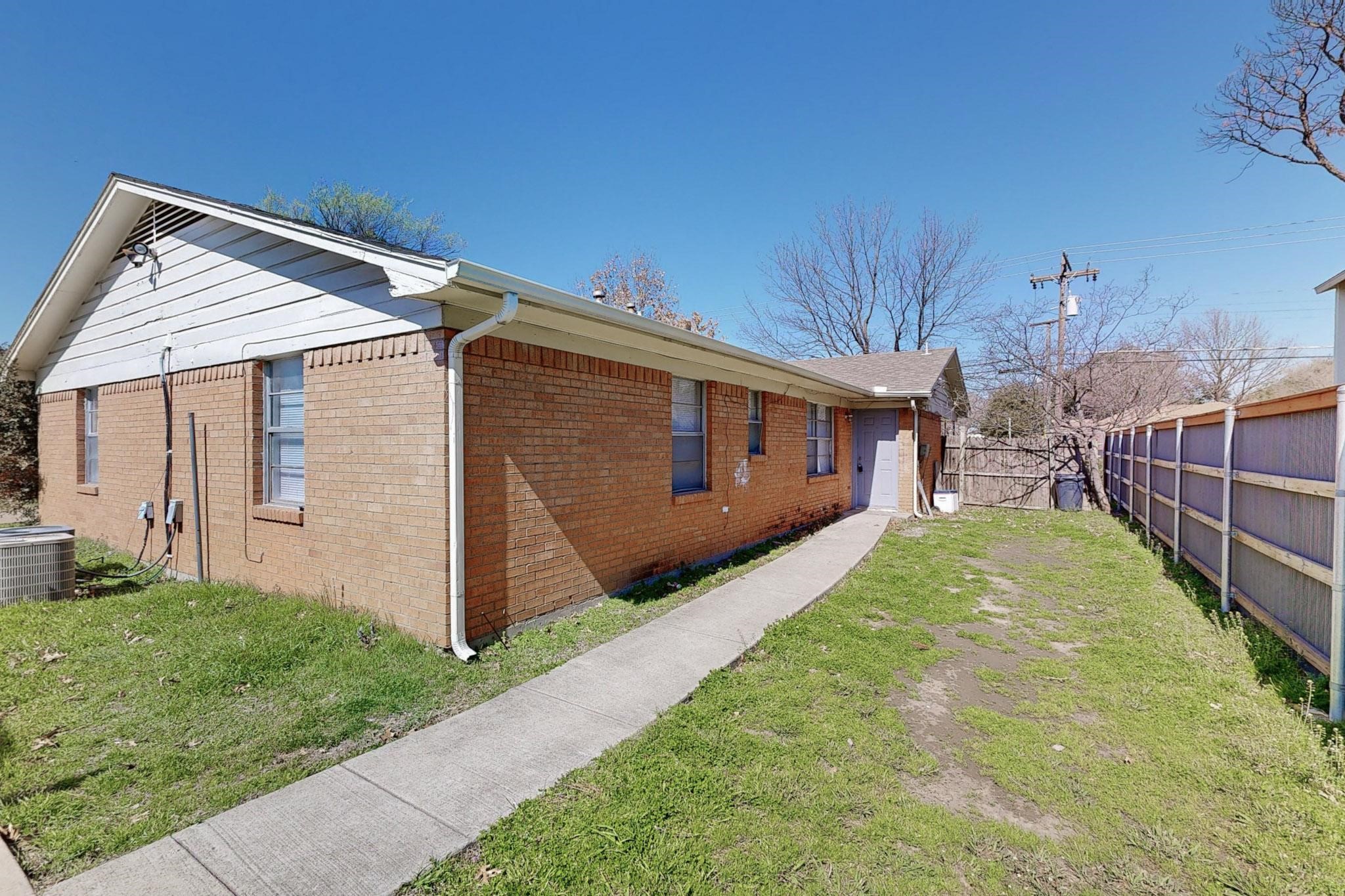220 W Union Bower Road Irving TX 75061