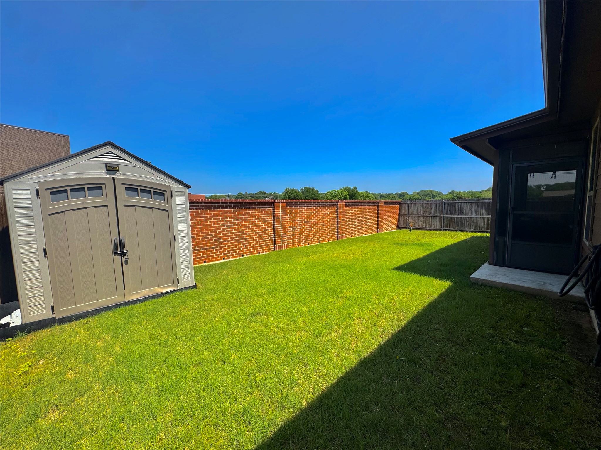 204 Red Fox Lane Denton TX 76210