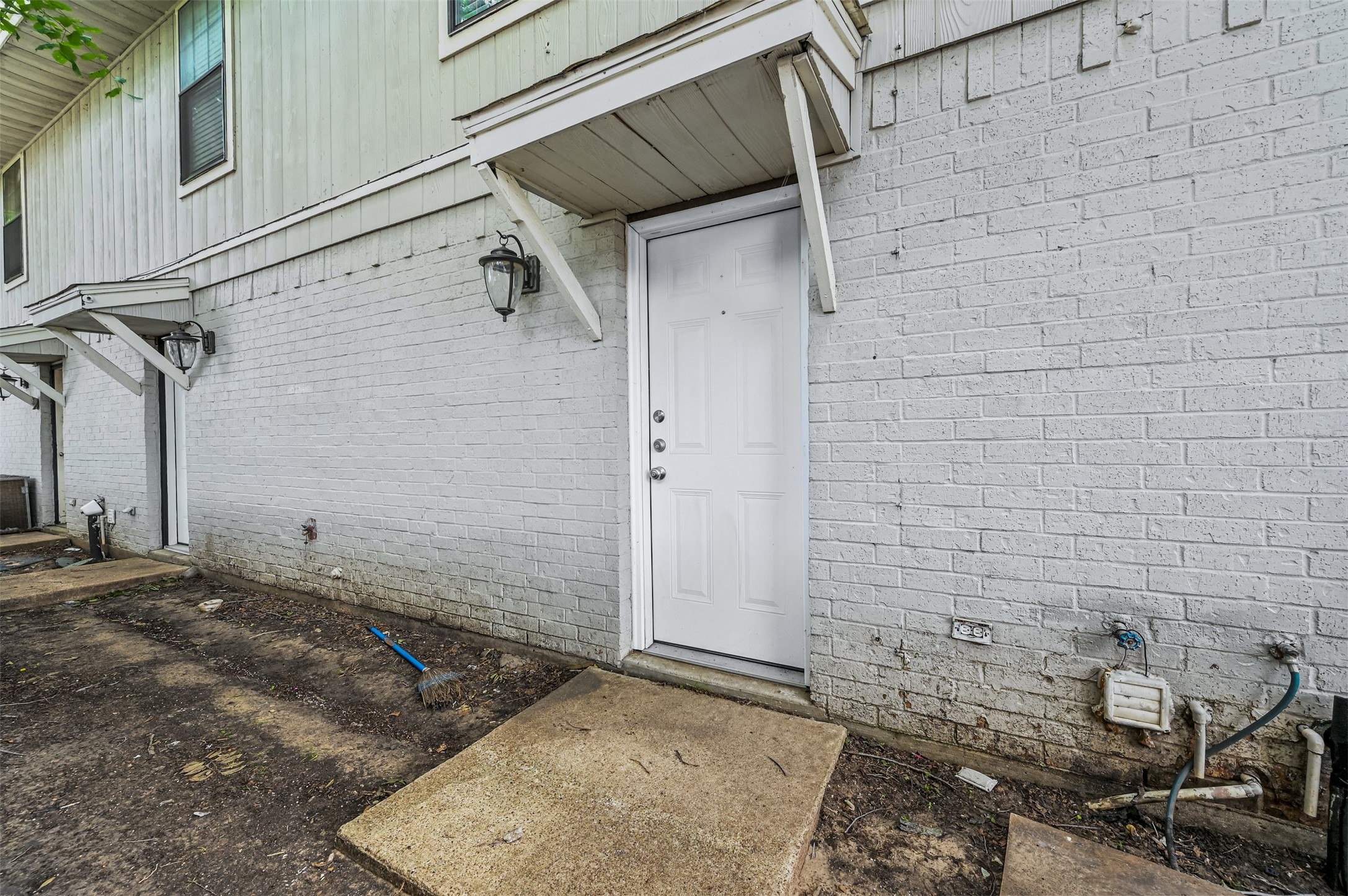 4921 Miller Avenue Fort Worth TX 76119