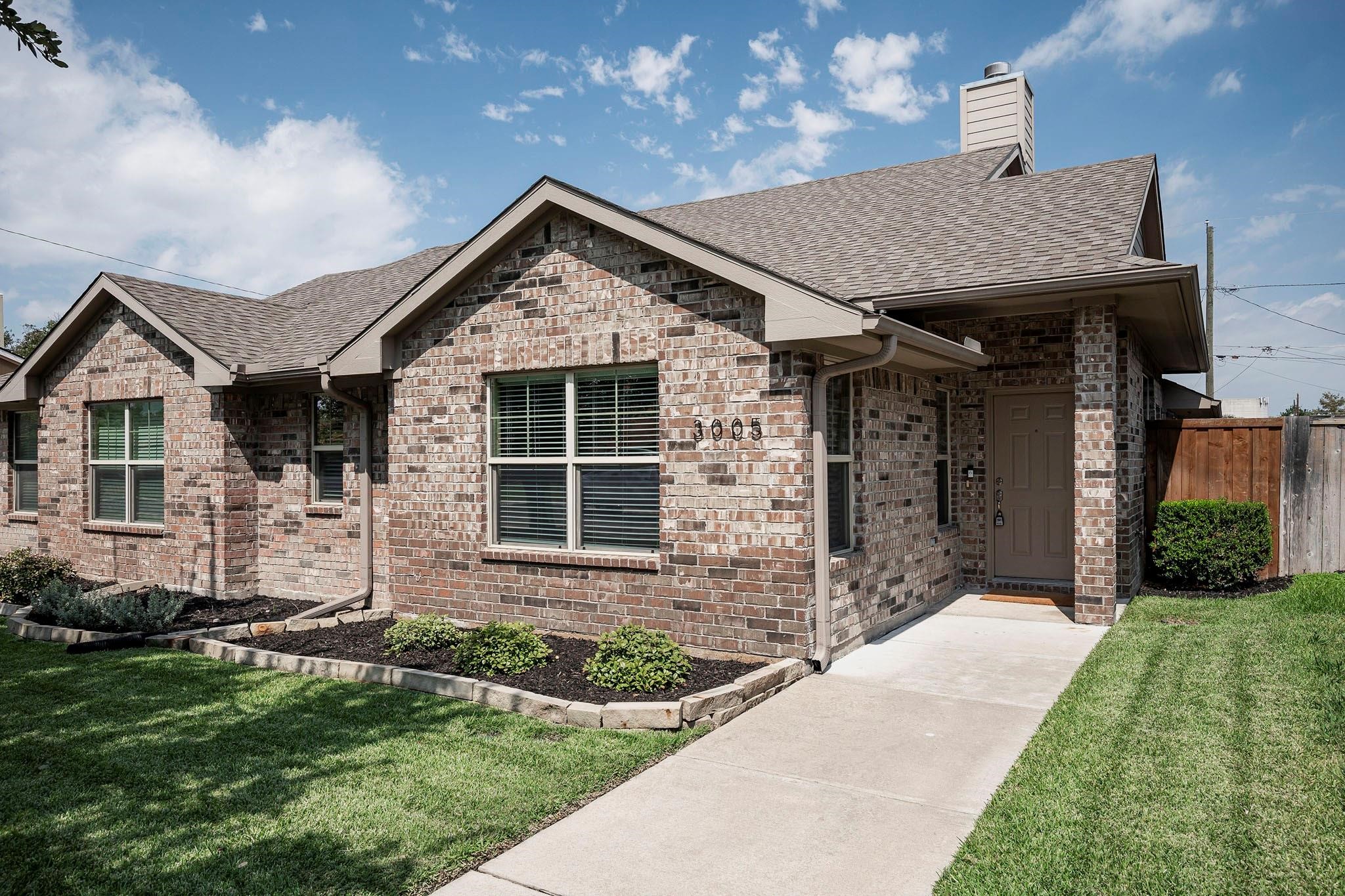 3005 Allister Street Dallas TX 75229