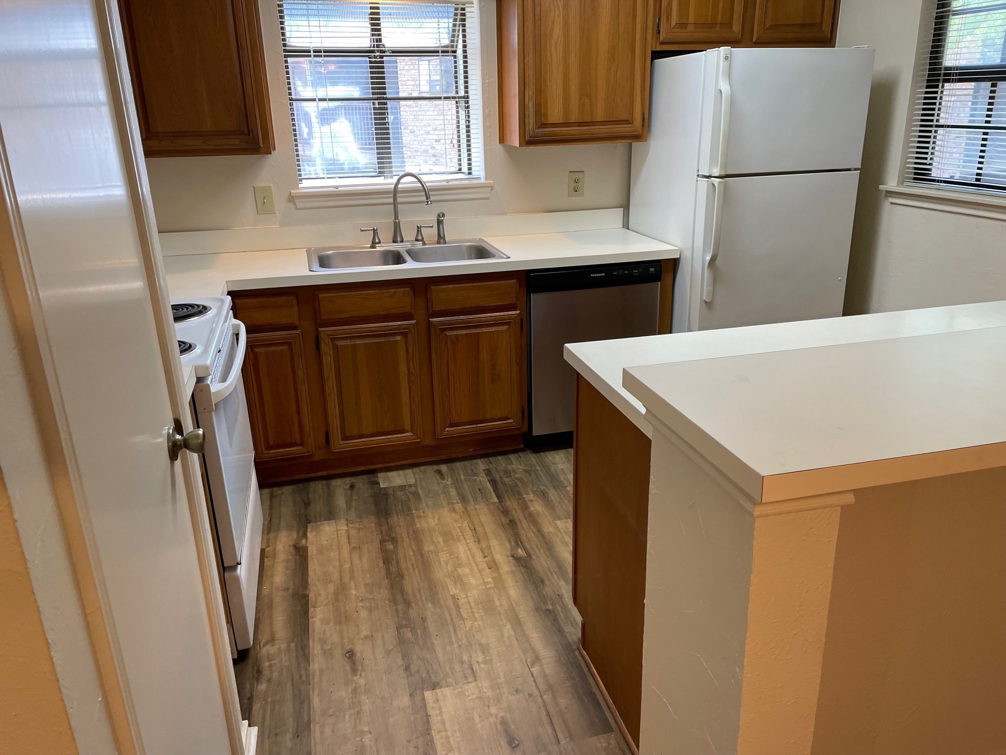 15221 Berry Trail Dallas TX 75248