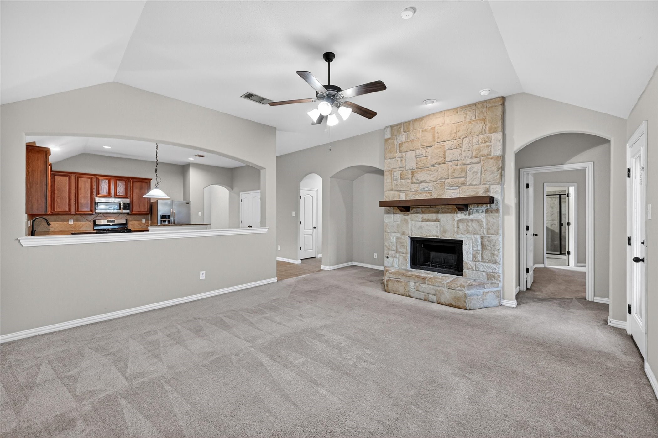 8204 Tierra Del Sol Road Arlington TX 76002