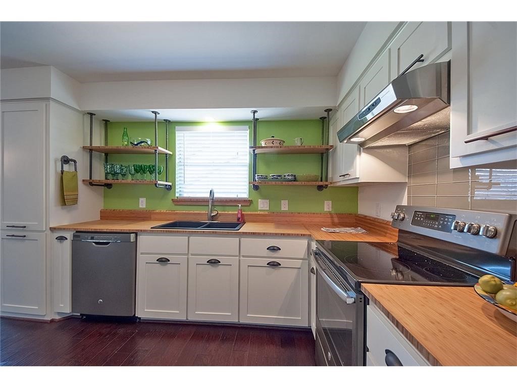 8717 Hackney Lane Dallas TX 75238