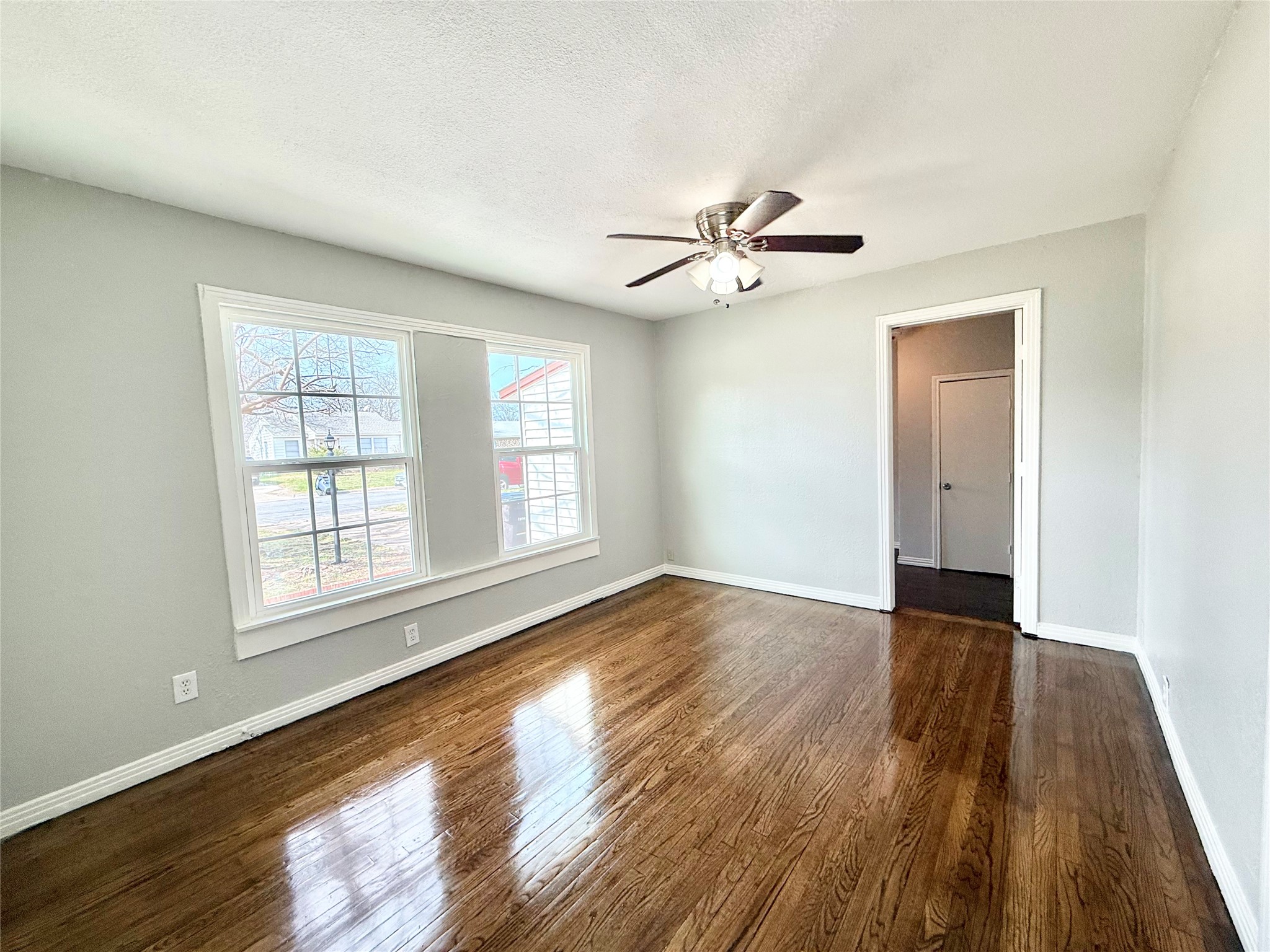 4813 Sandage Avenue Fort Worth TX 76115