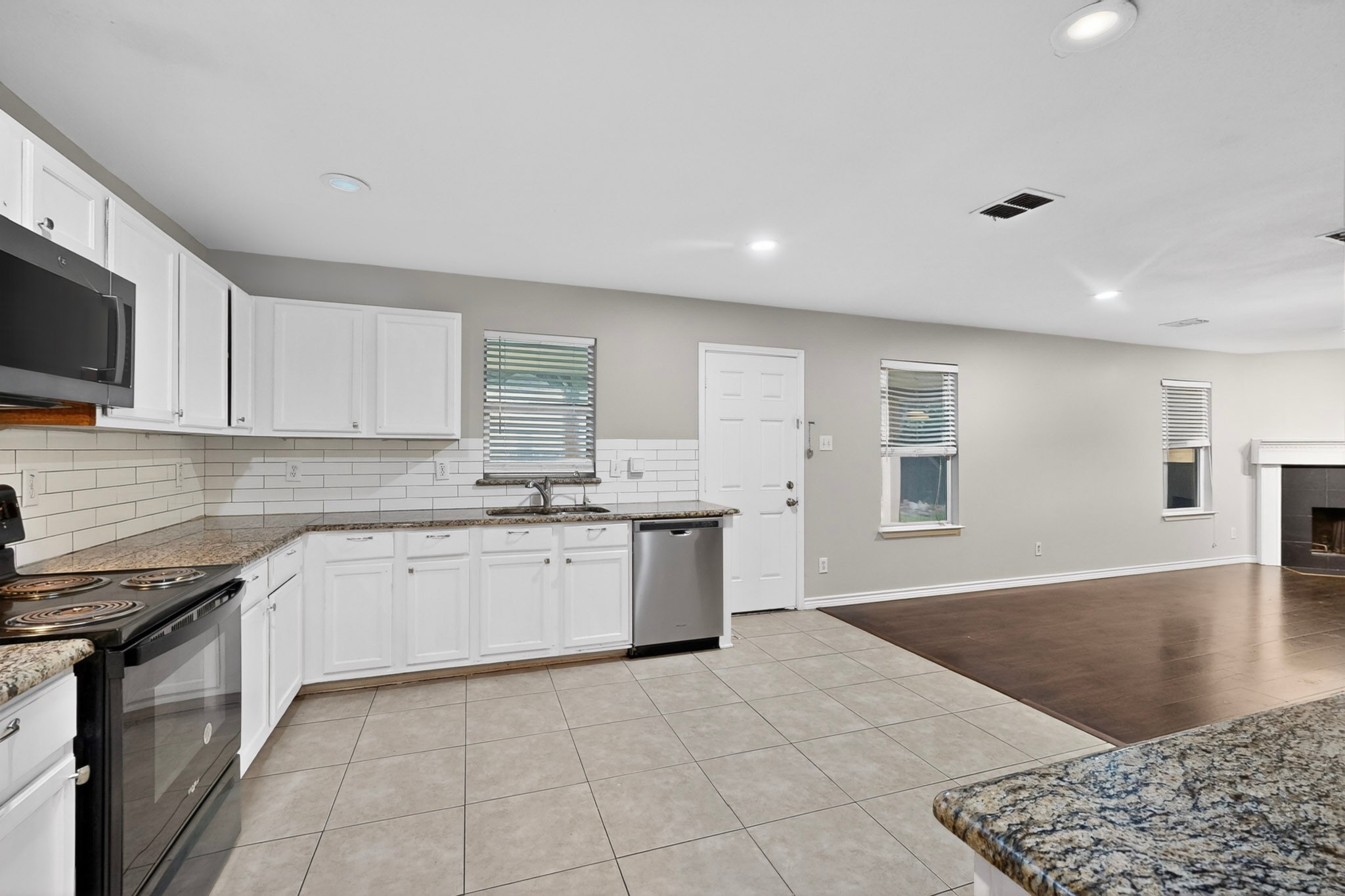 2216 Chestnut Drive Little Elm TX 75068
