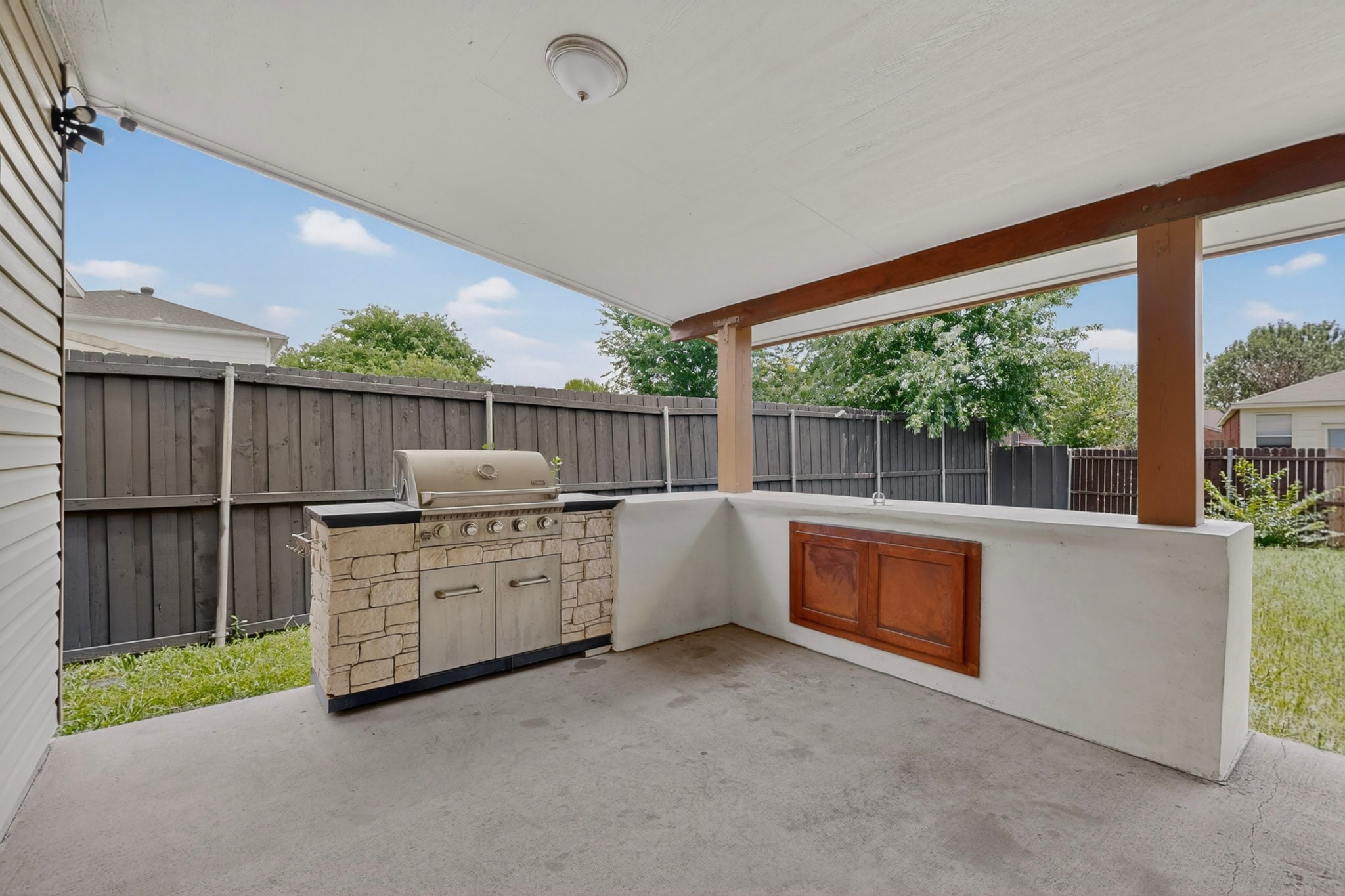 2216 Chestnut Drive Little Elm TX 75068