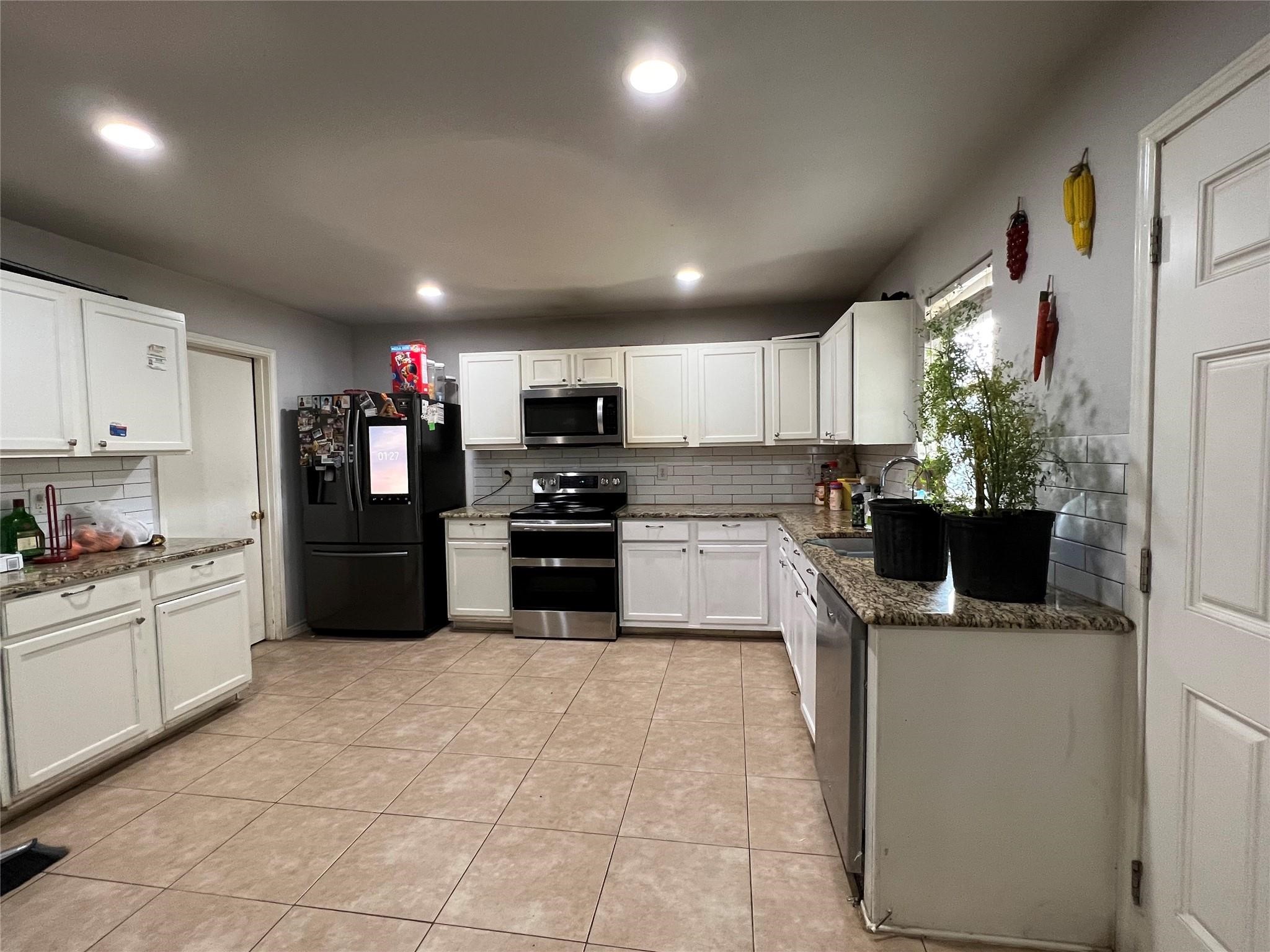 2216 Chestnut Drive Little Elm TX 75068