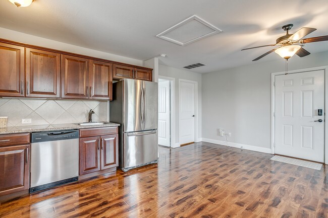 4203 Aspen Grove Court Arlington TX 76005