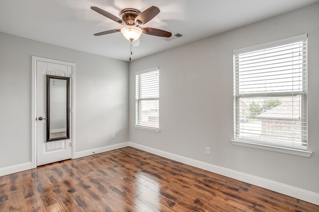 4203 Aspen Grove Court Arlington TX 76005