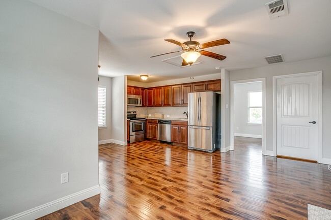 4203 Aspen Grove Court Arlington TX 76005