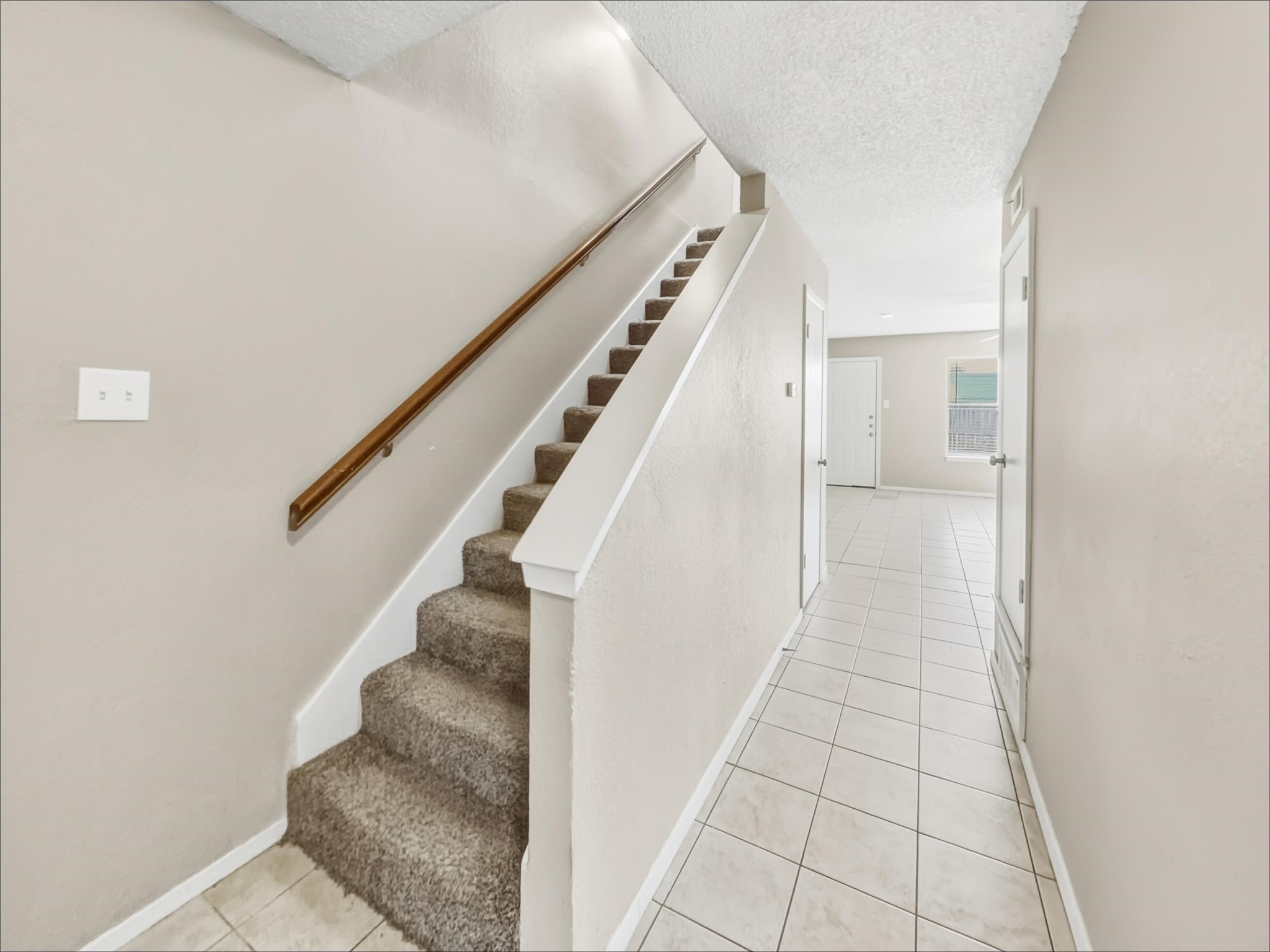 1006 Bland Drive Arlington TX 76010