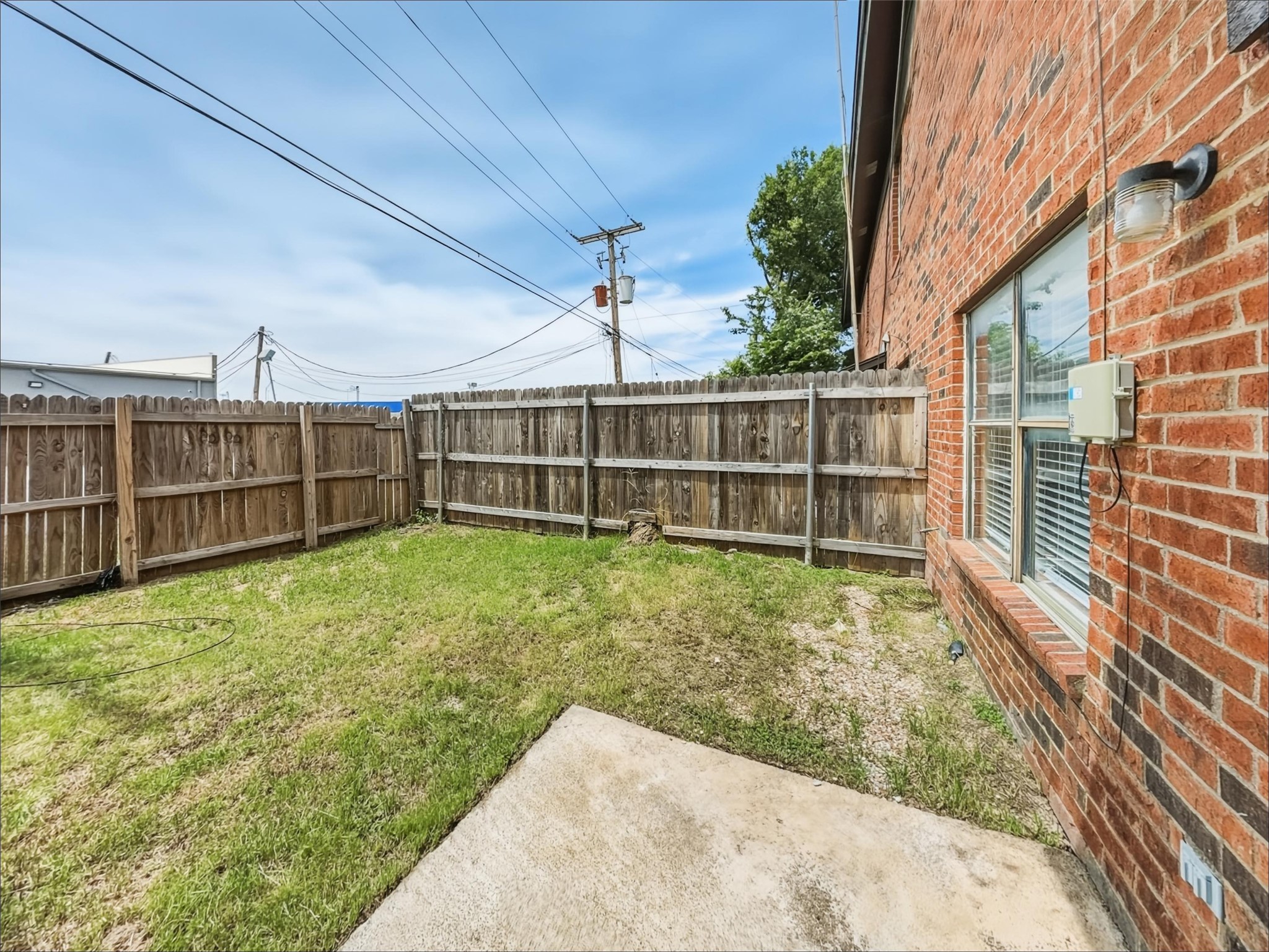 1006 Bland Drive Arlington TX 76010