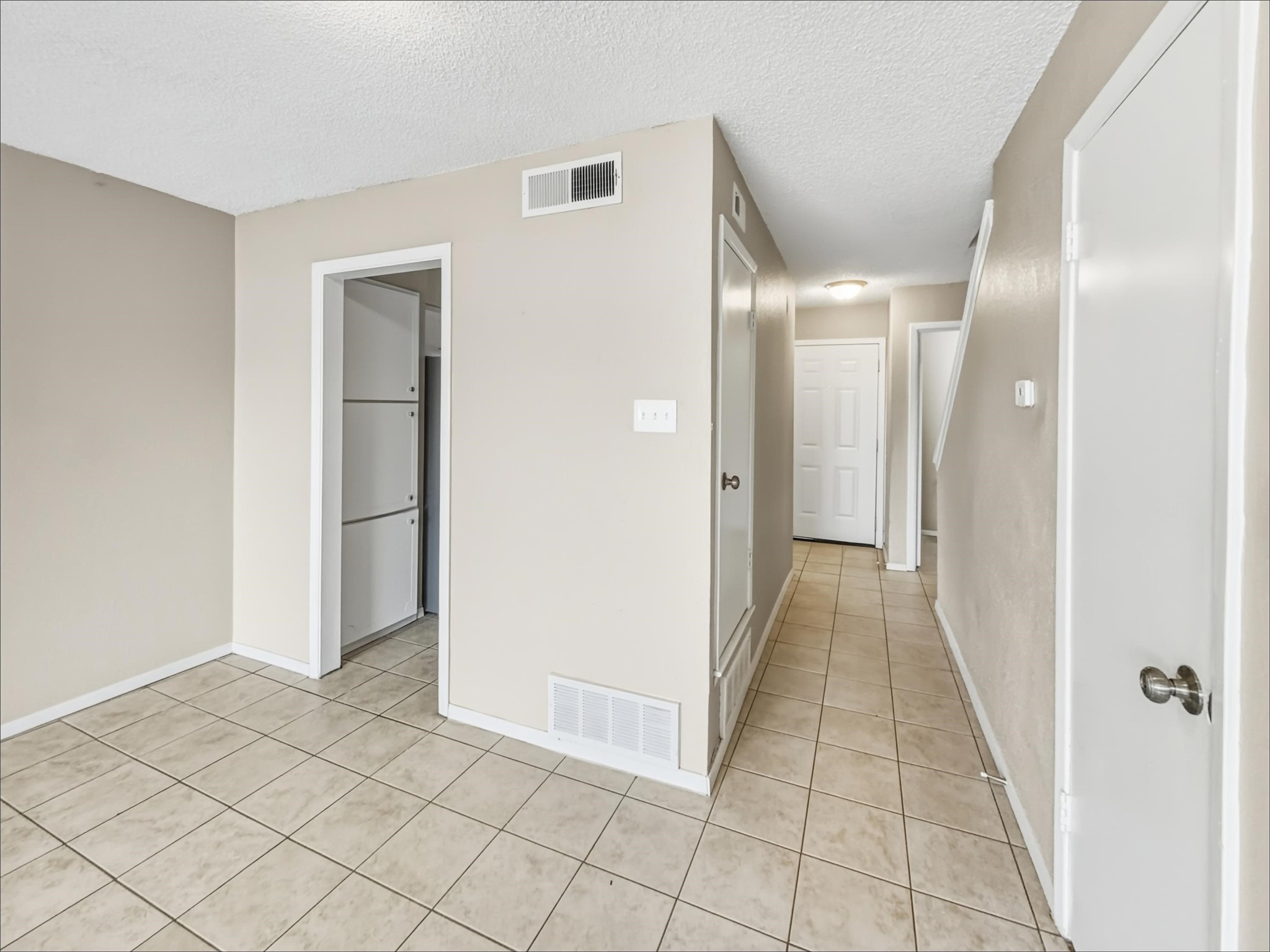 1006 Bland Drive Arlington TX 76010