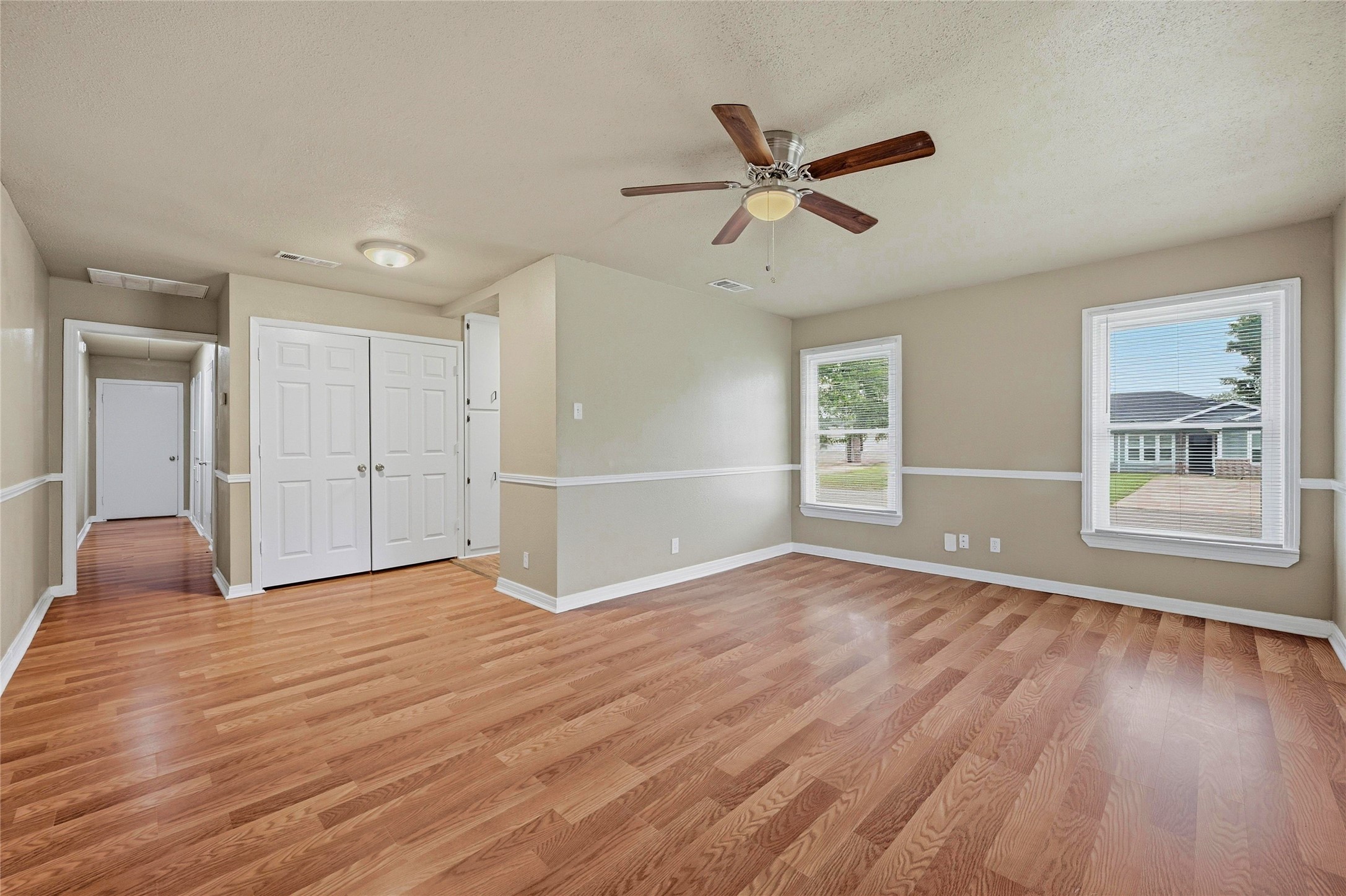 1701 W Elm Street Denison TX 75020