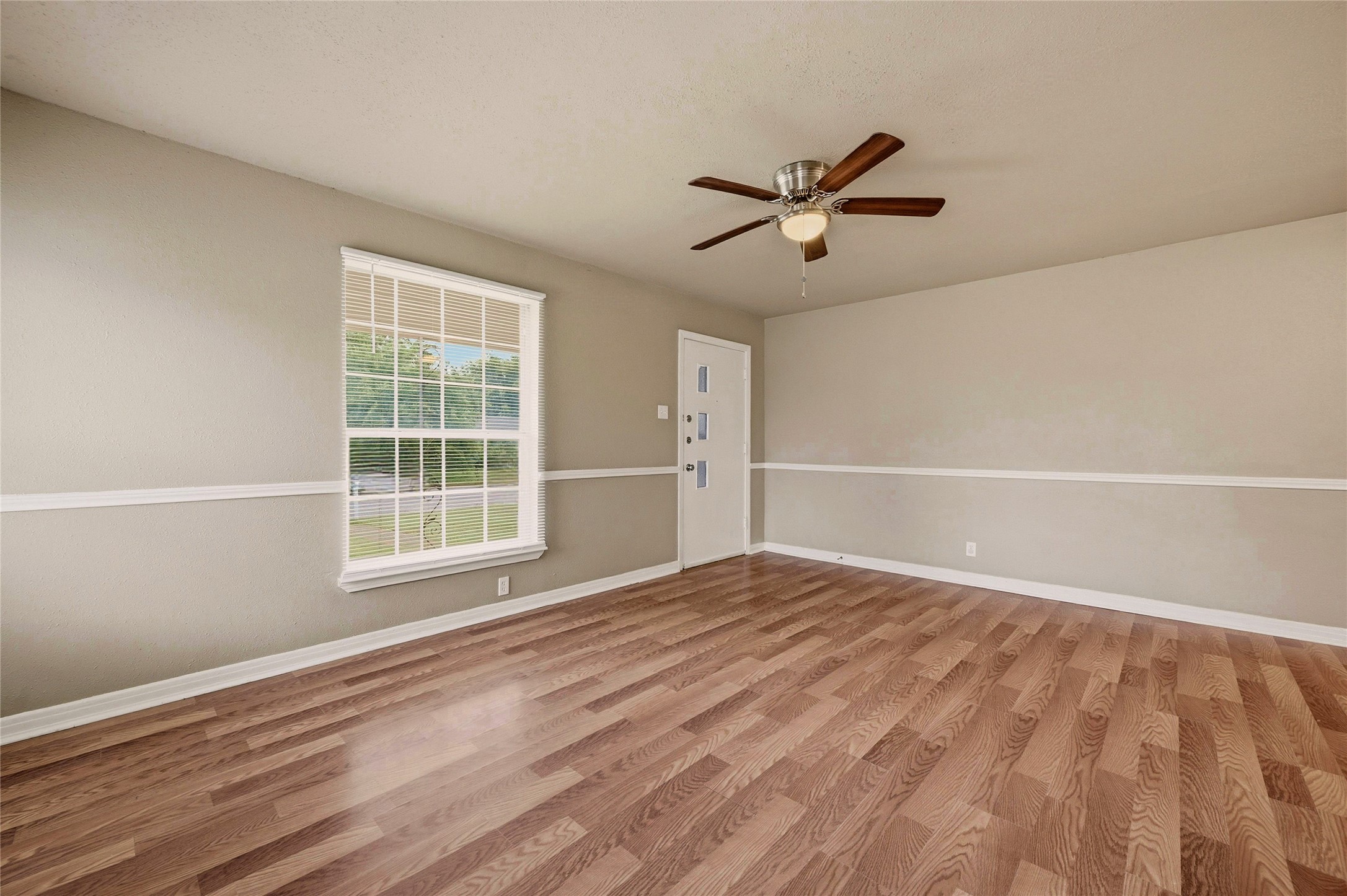 1701 W Elm Street Denison TX 75020