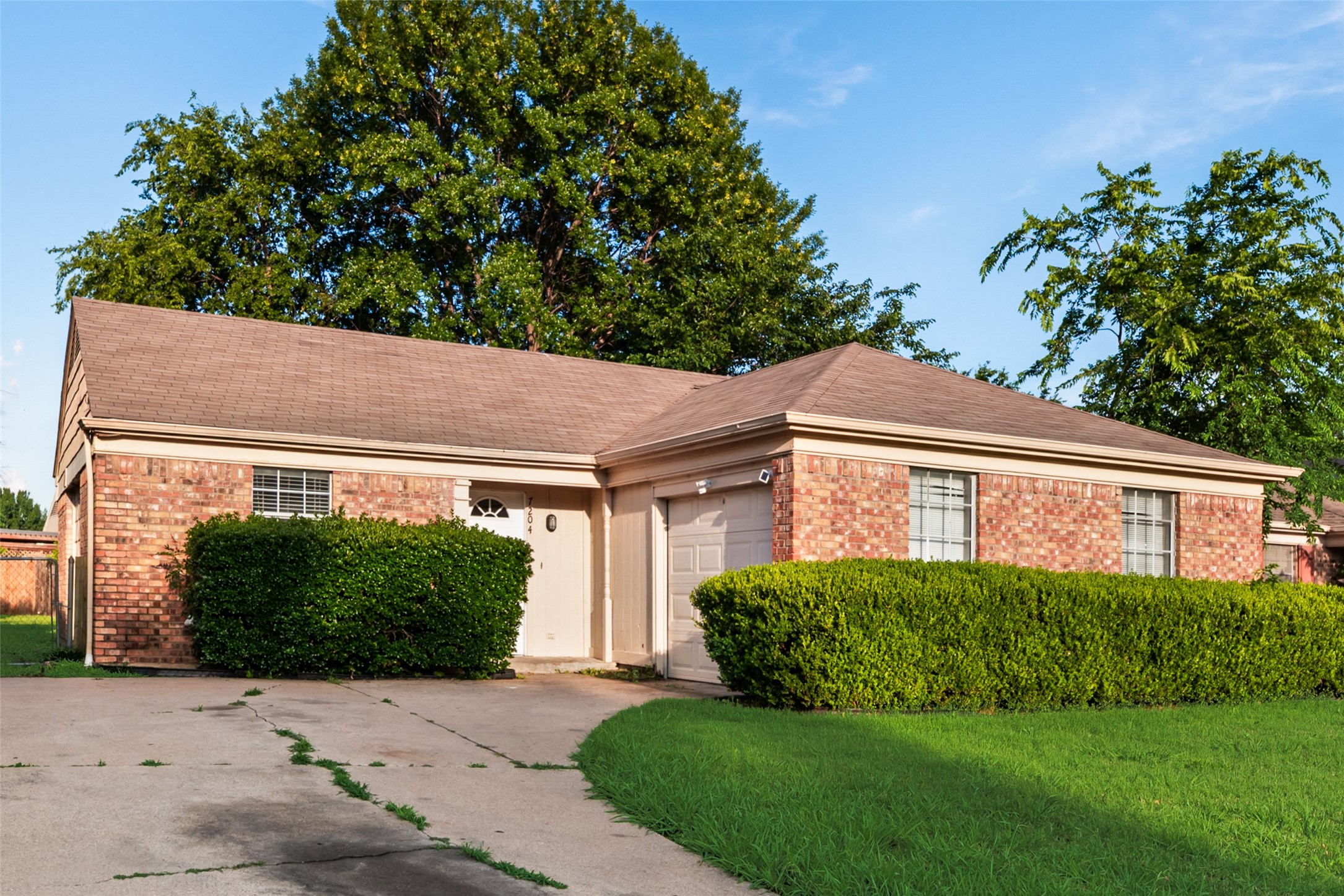 7204 Shadow Bend Drive Fort Worth TX 76137
