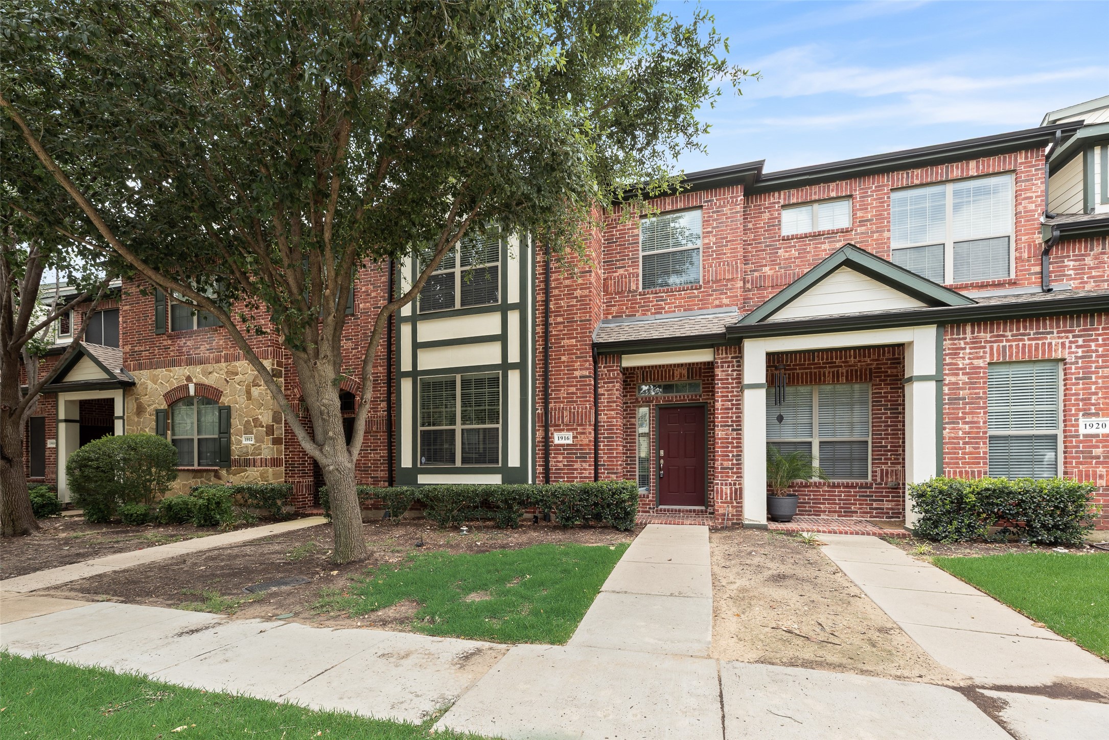 1916 Lantana Lane Irving TX 75063