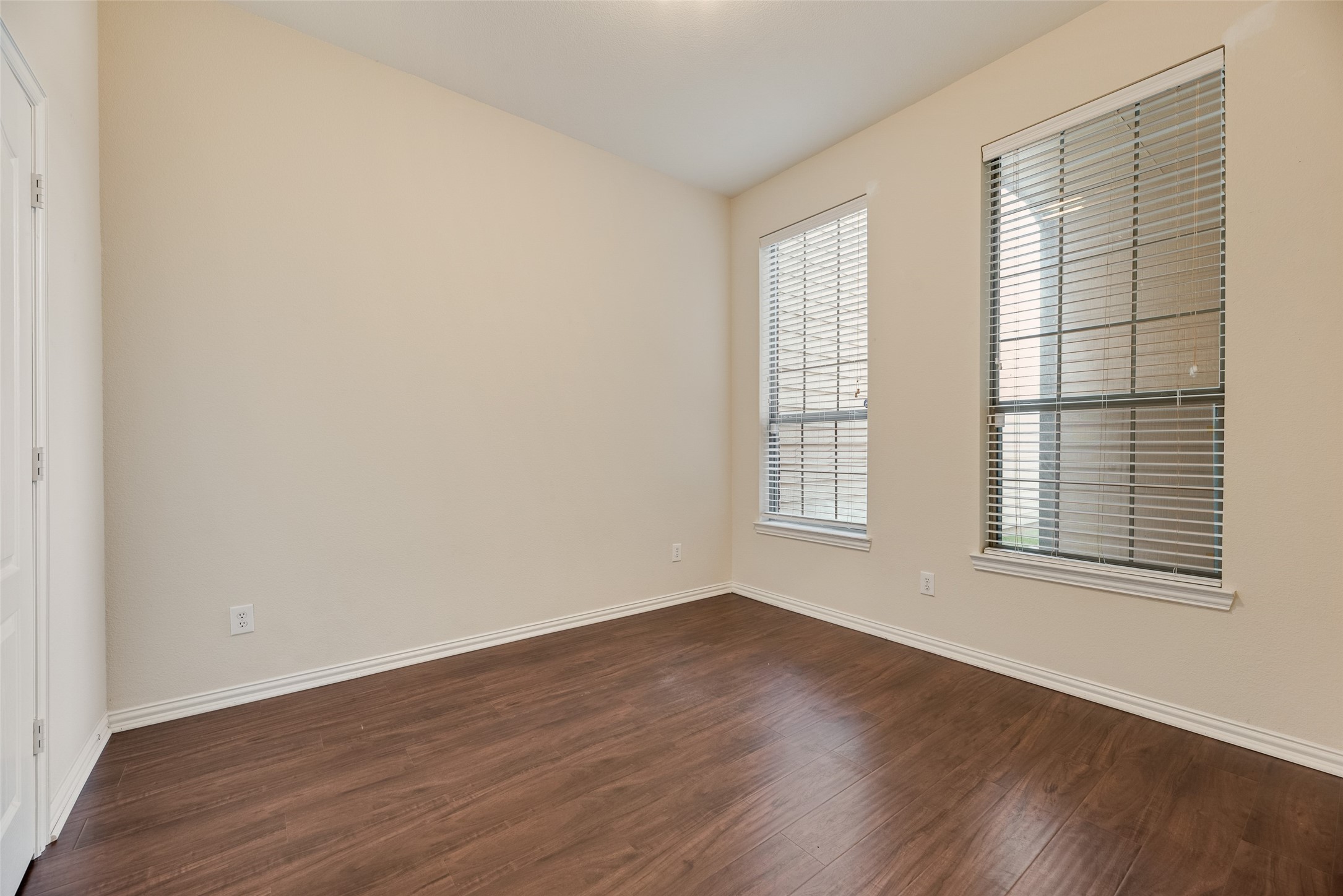 1916 Lantana Lane Irving TX 75063