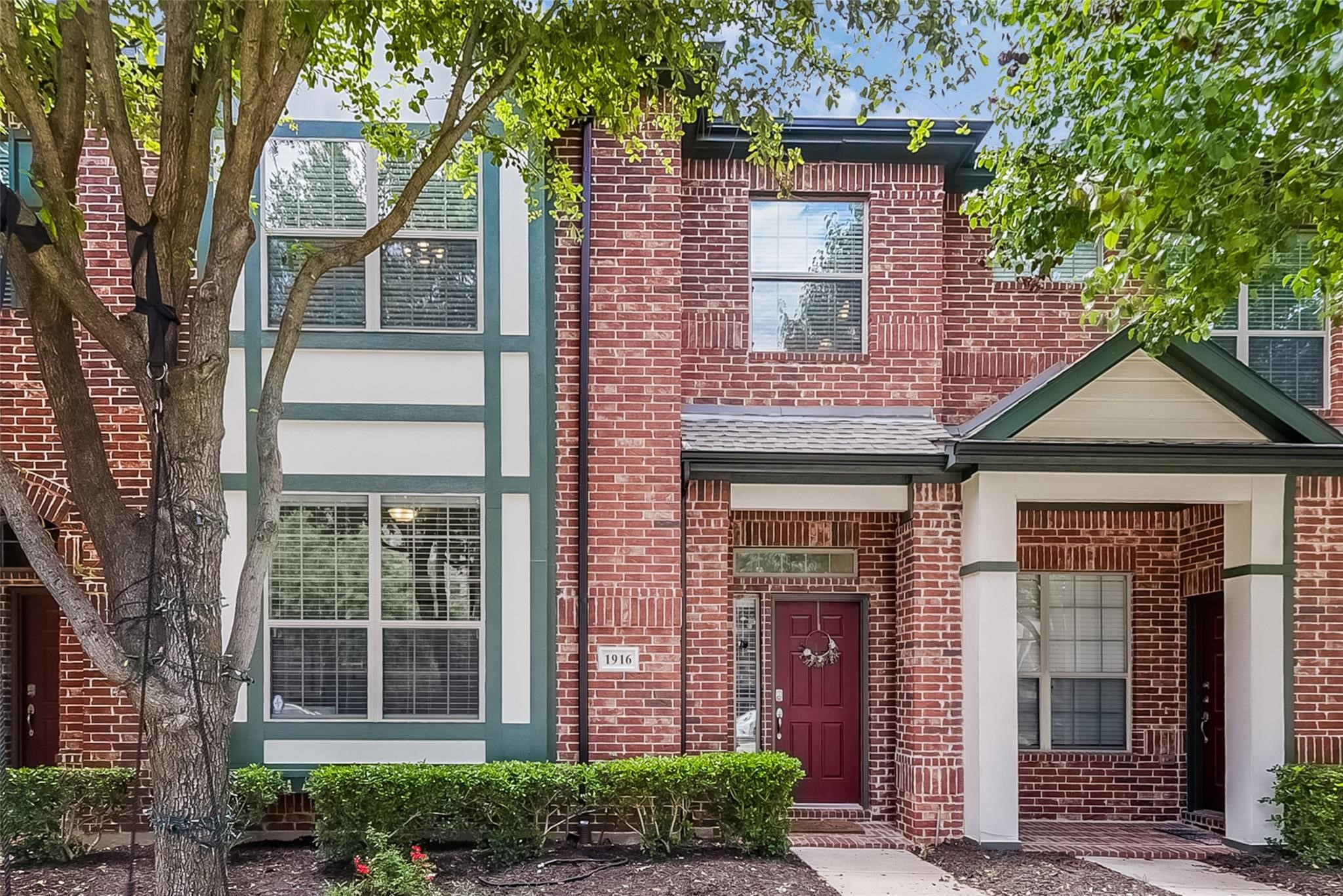 1916 Lantana Lane Irving TX 75063