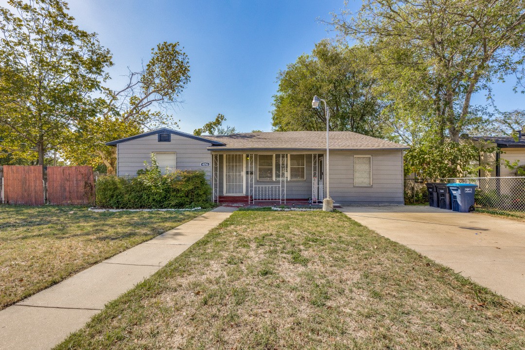 4256 Standish Road Fort Worth TX 76133