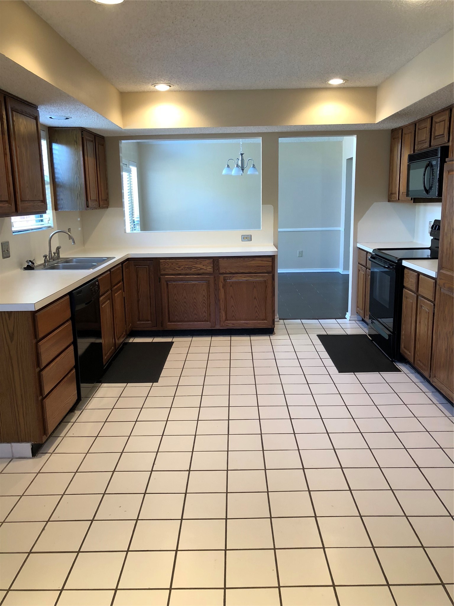 6027 Bent Creek Trail Dallas TX 75252