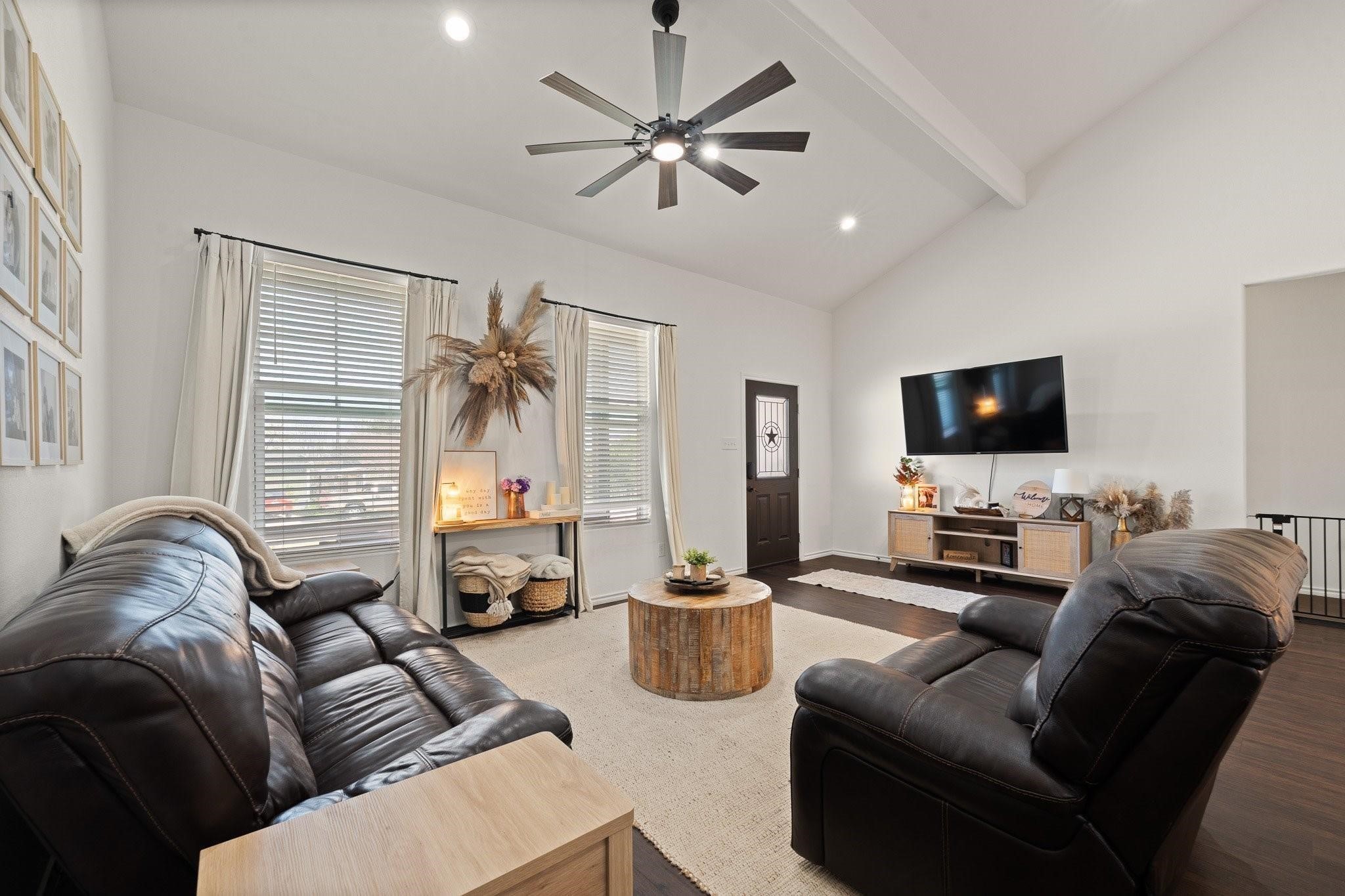 2612 Dove Trail Granbury TX 76048