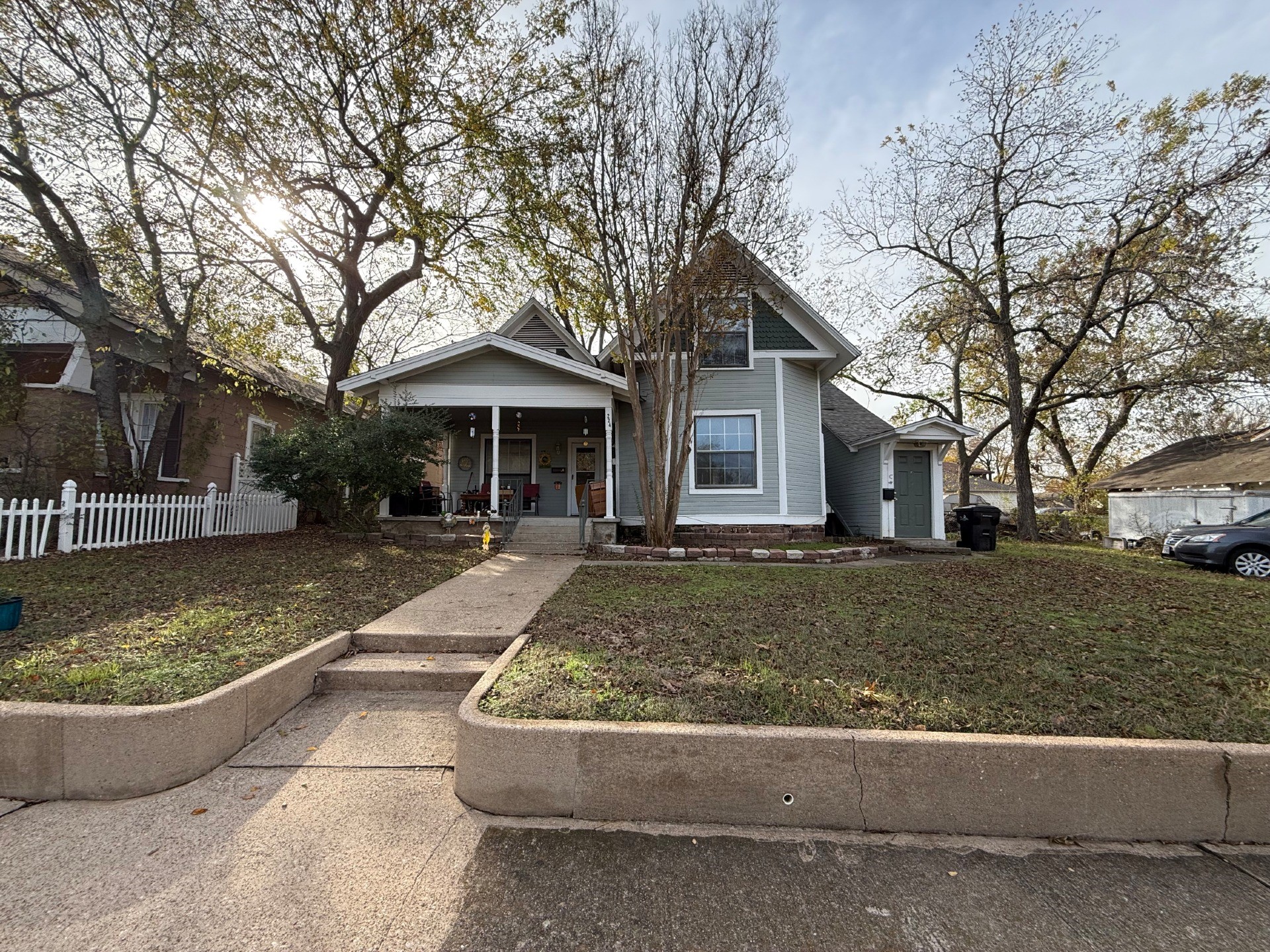 224 W Hull Street Denison TX 75020