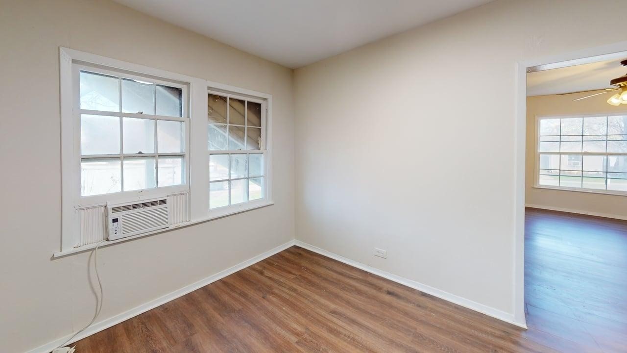 224 W Hull Street Denison TX 75020