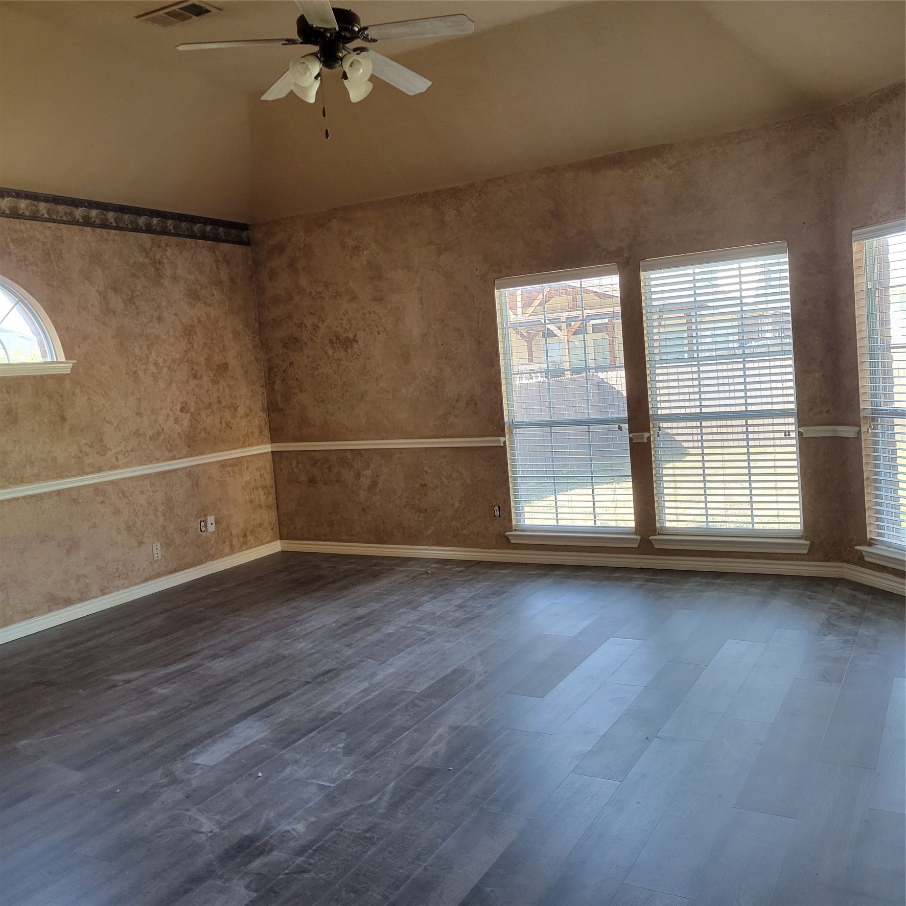 5400 Meadow Valley Drive Fort Worth TX 76123