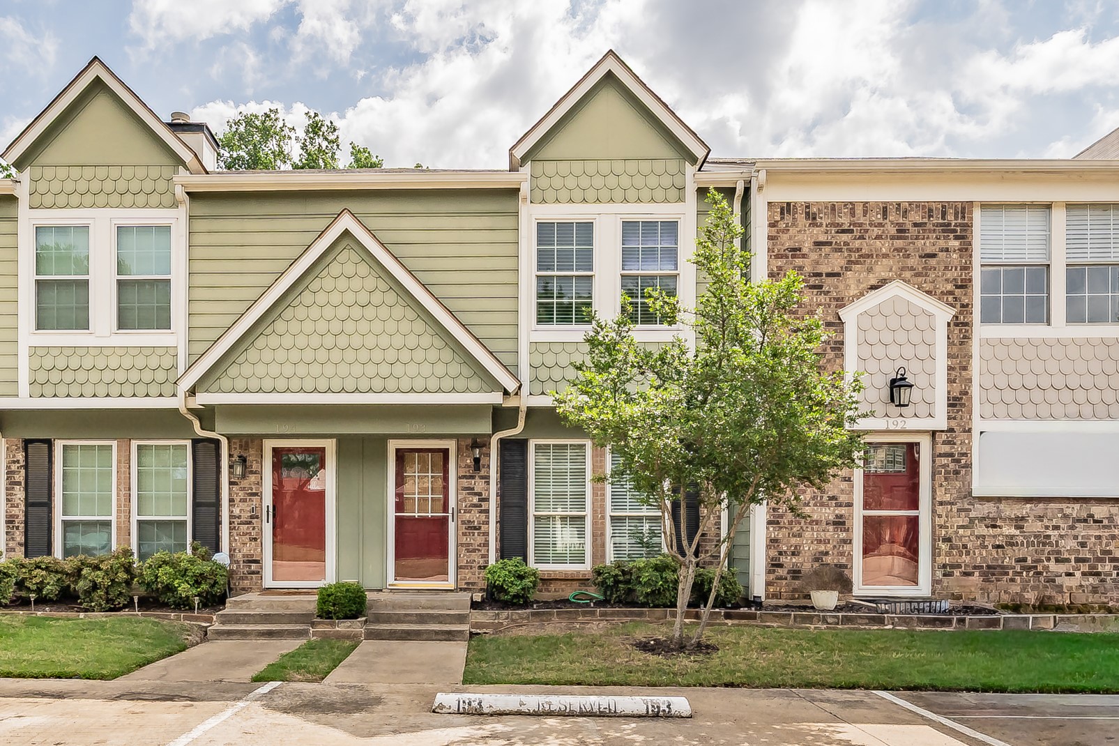 193 Merlin Way Euless TX 76039
