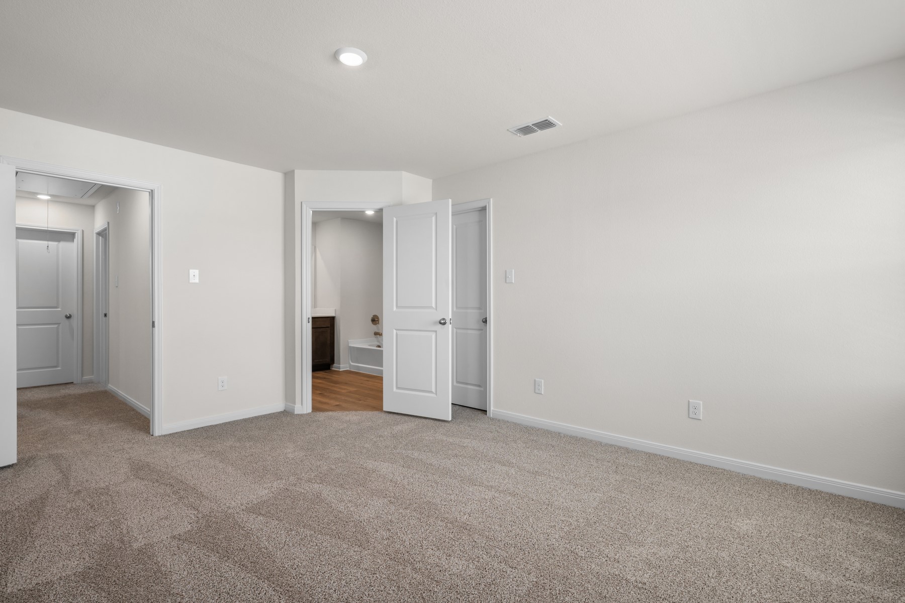 8421 Fort Benton Drive Ponder TX 76259